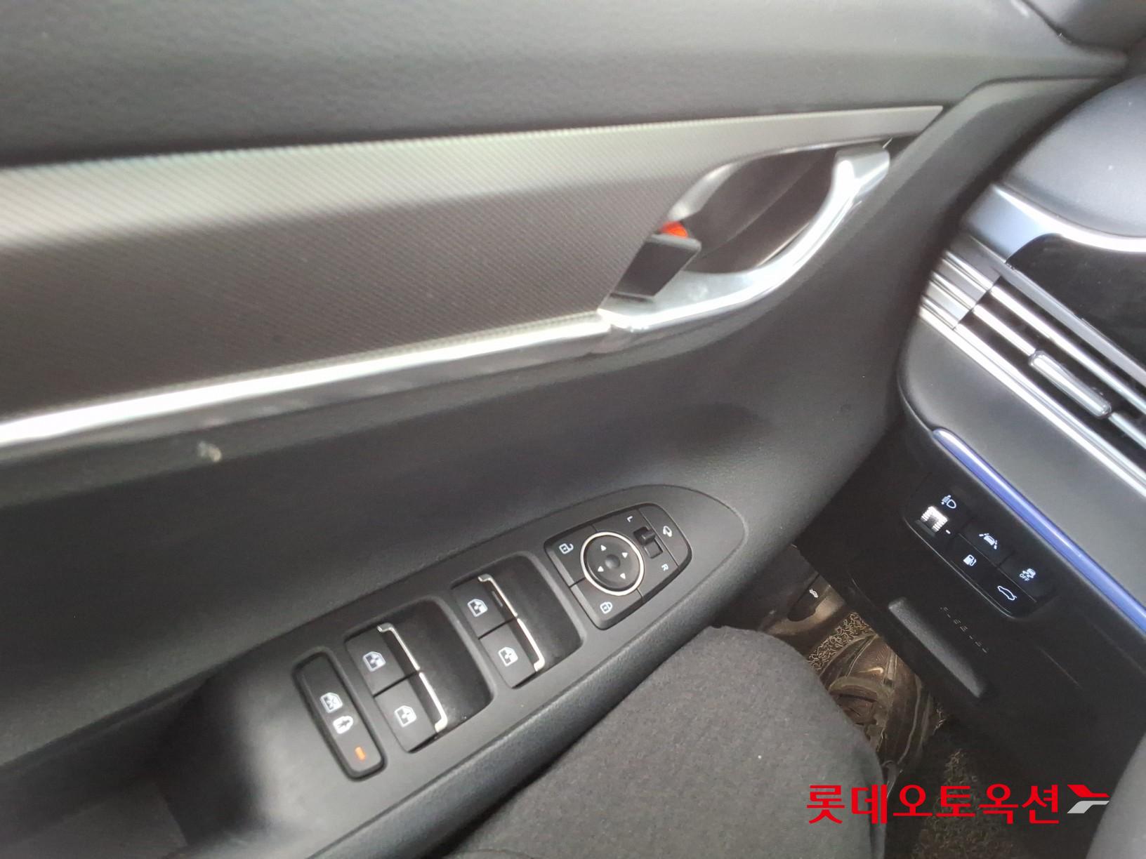 هيونداي أزيرا