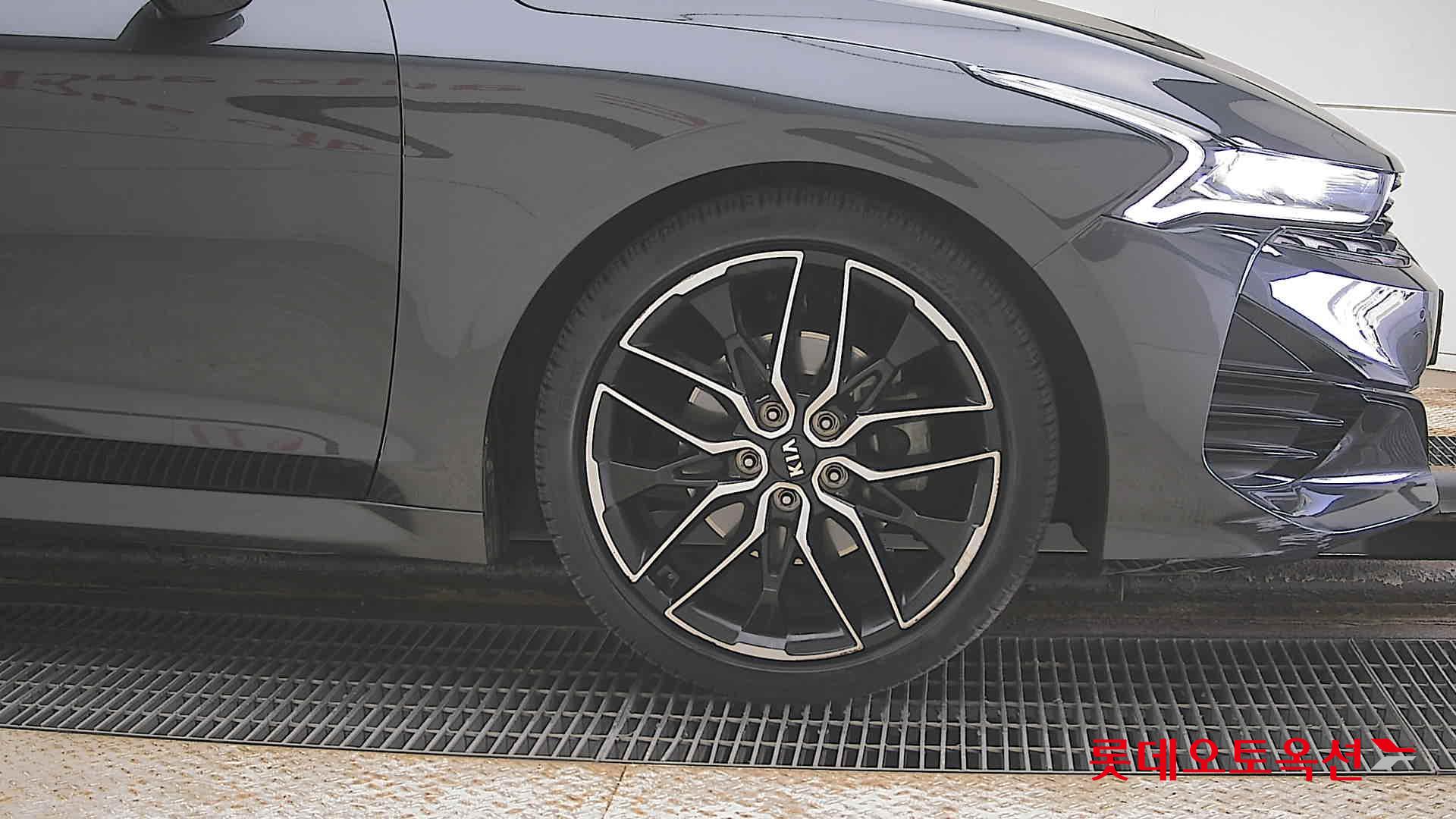 Kia K5 id 3836984 из Кореи 23