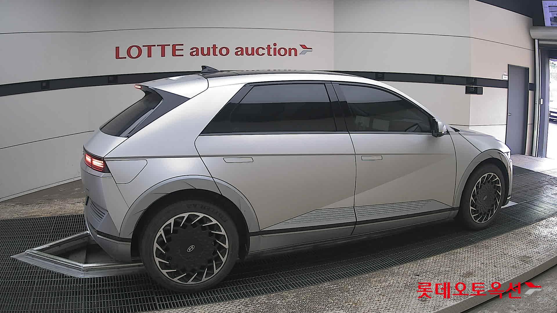 هيونداي أيونيك