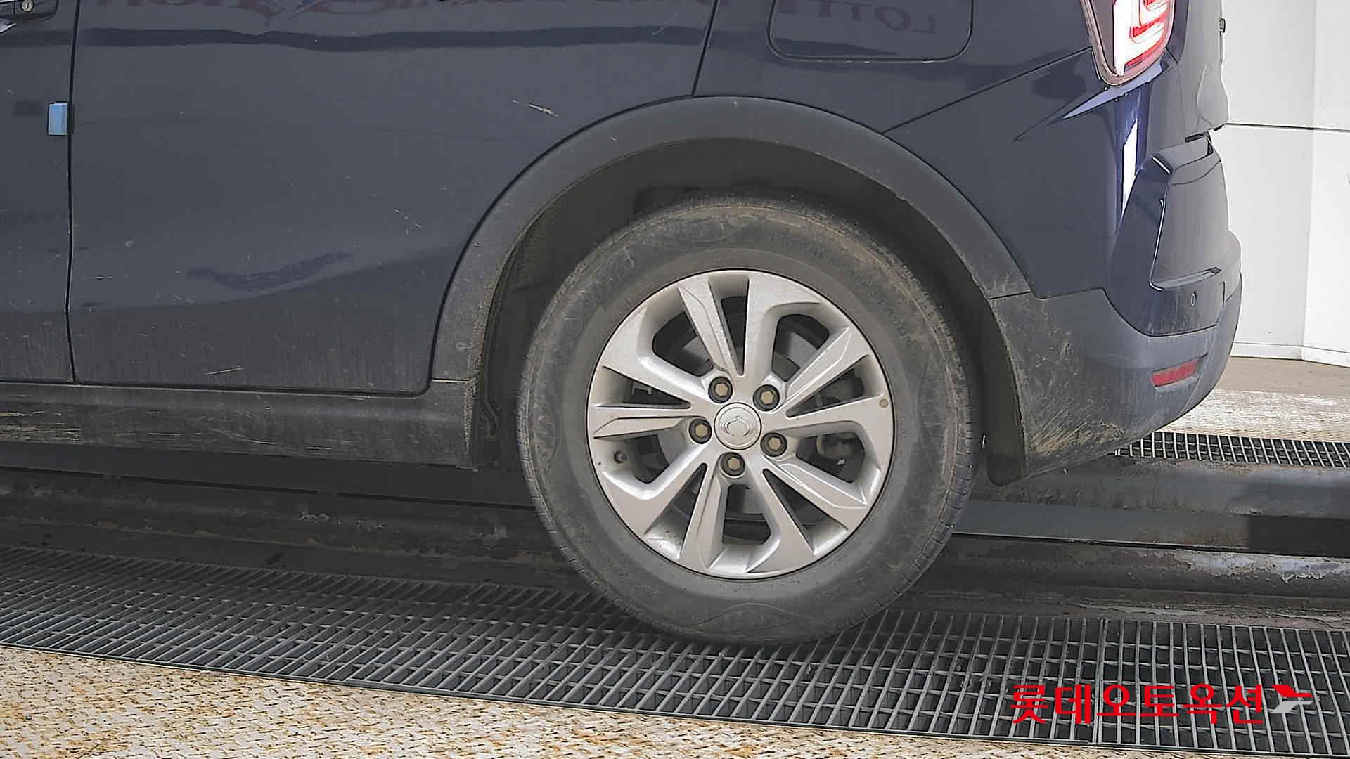 سانغ يونغ تيفولي