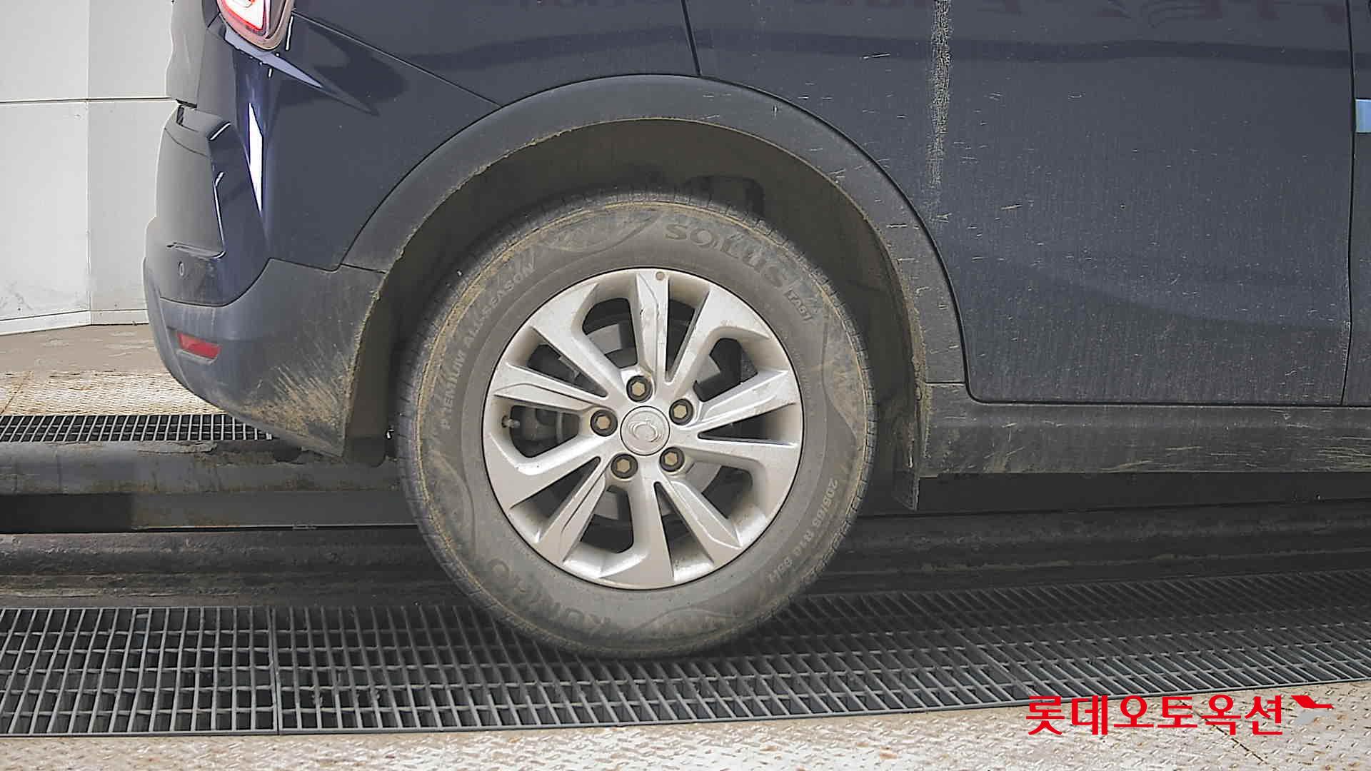 سانغ يونغ تيفولي