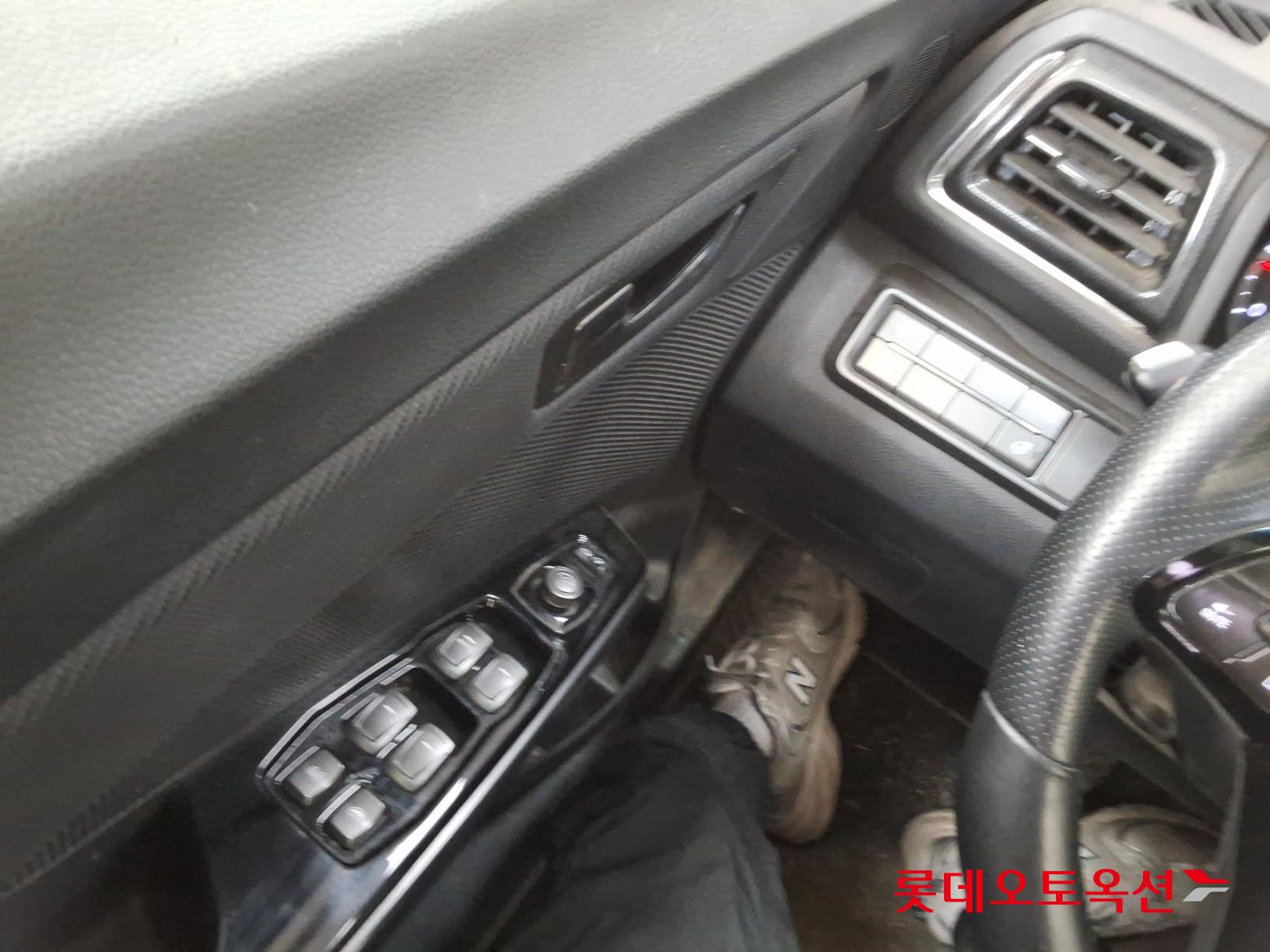 سانغ يونغ تيفولي