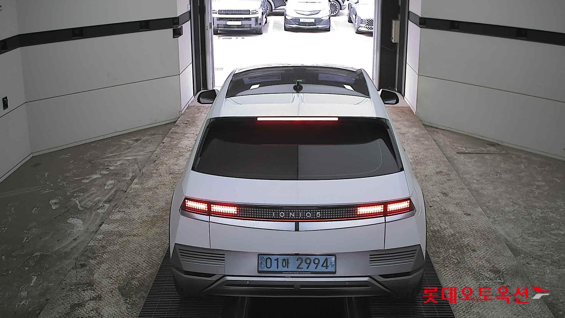 هيونداي أيونيك