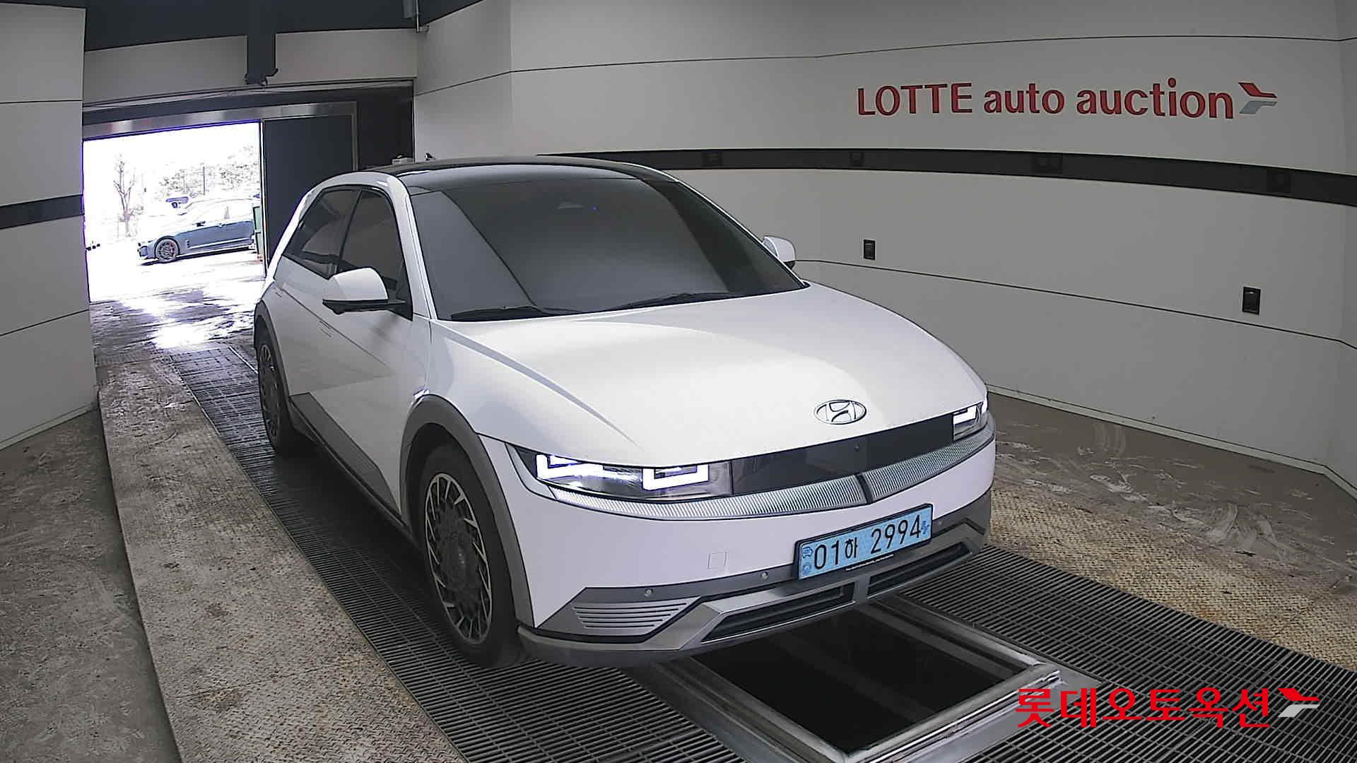 هيونداي أيونيك