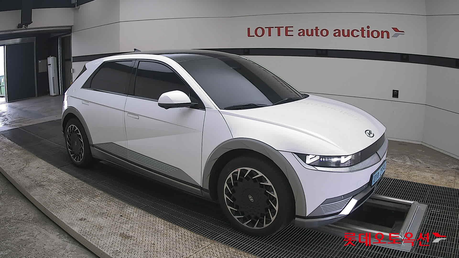 هيونداي أيونيك