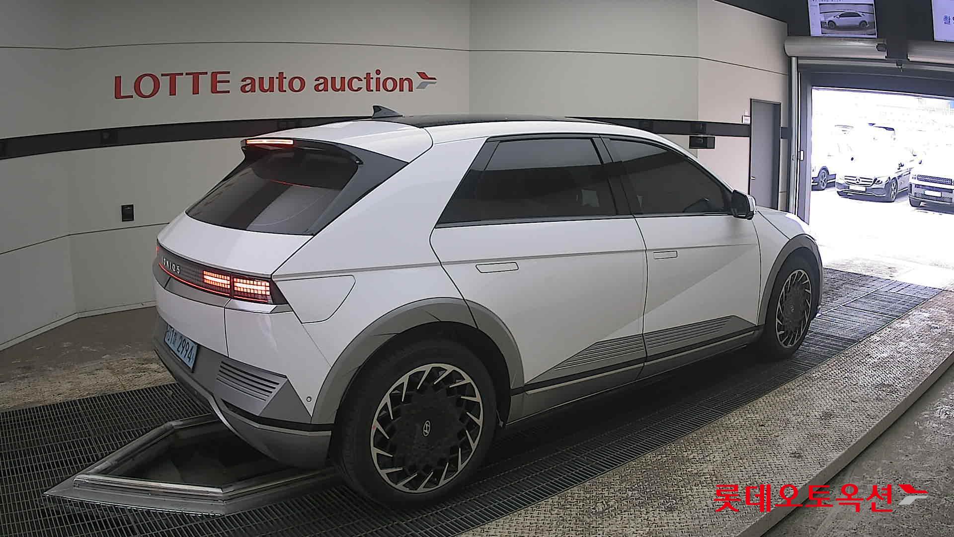 هيونداي أيونيك