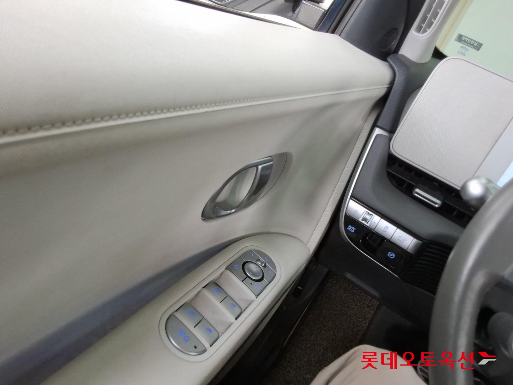 هيونداي أيونيك