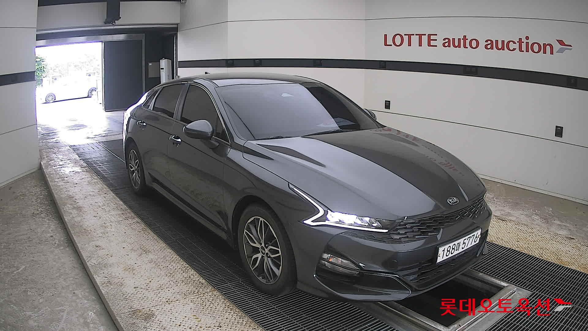 2020 - kia k5