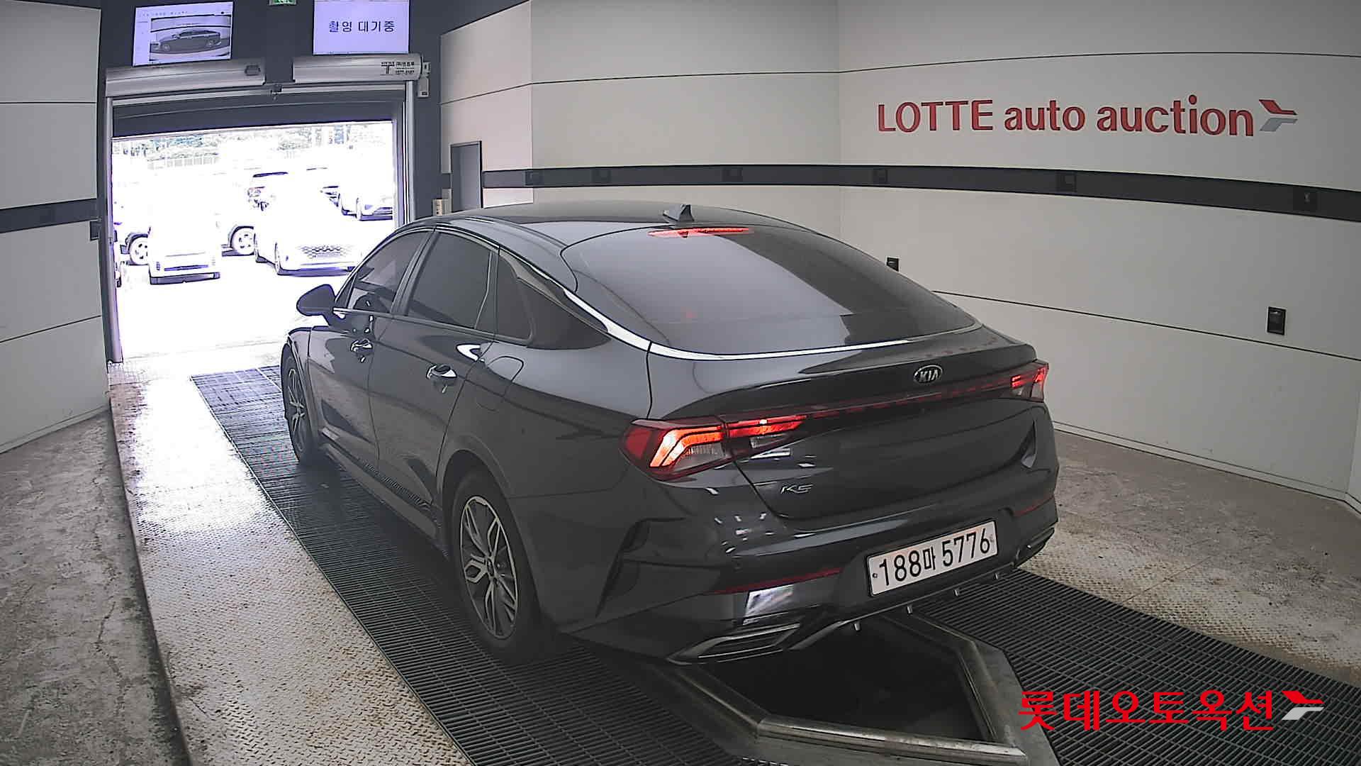 2020 - kia k5