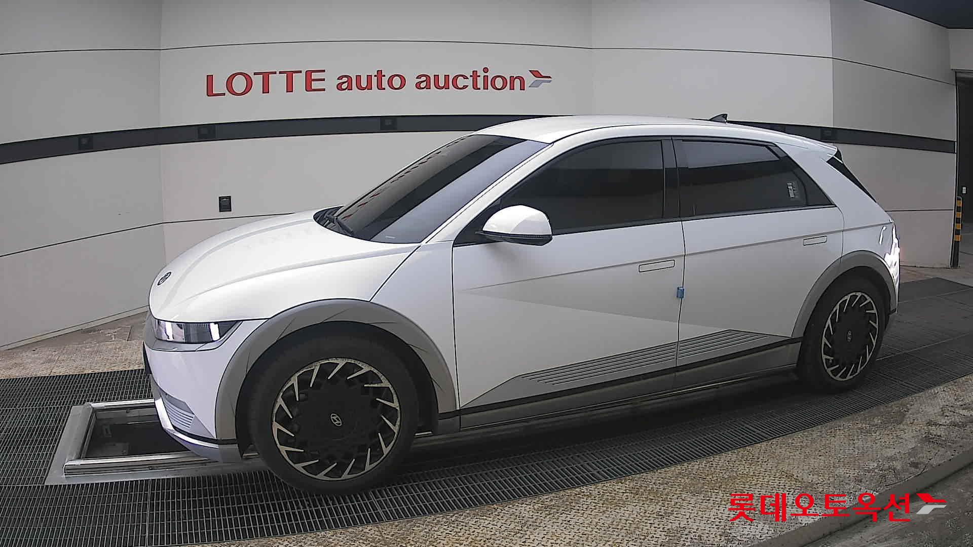 هيونداي أيونيك