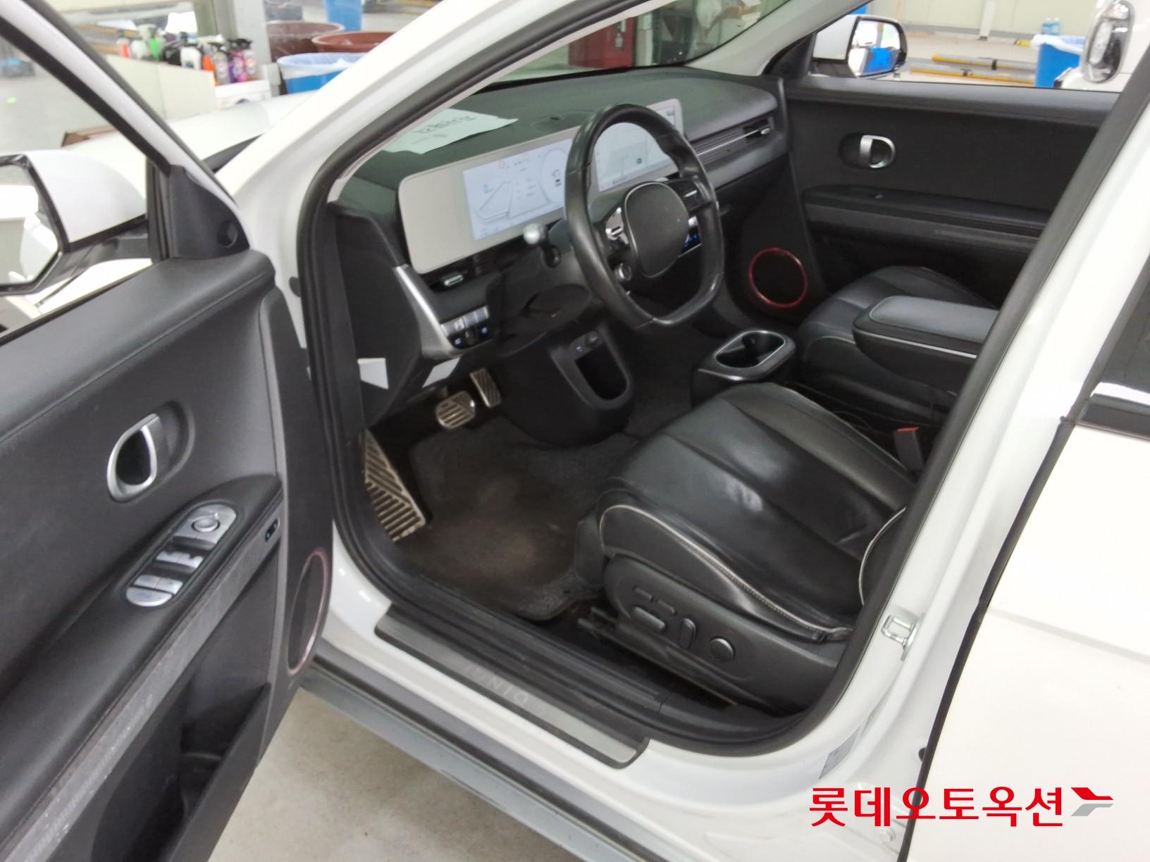 هيونداي أيونيك