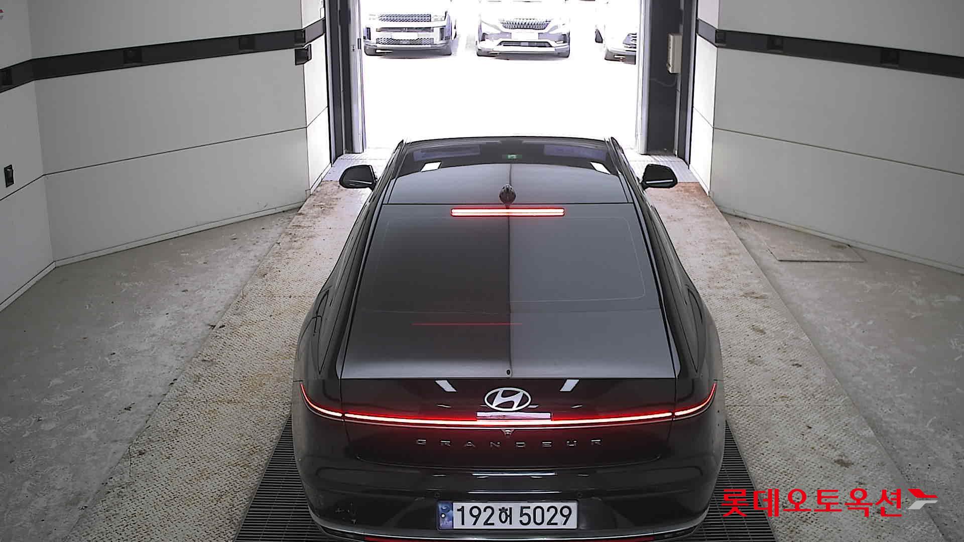 هيونداي أزيرا