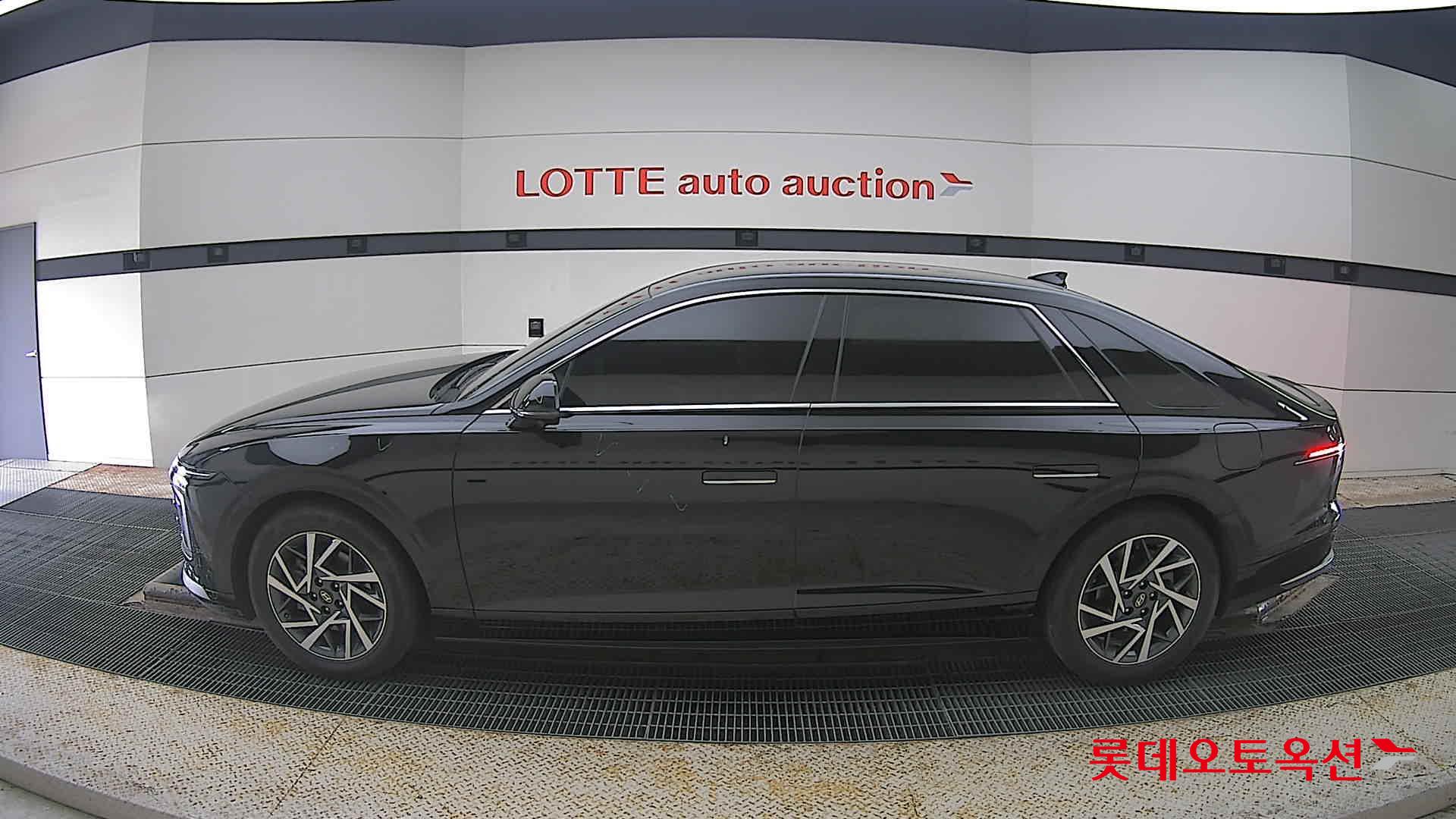 هيونداي أزيرا