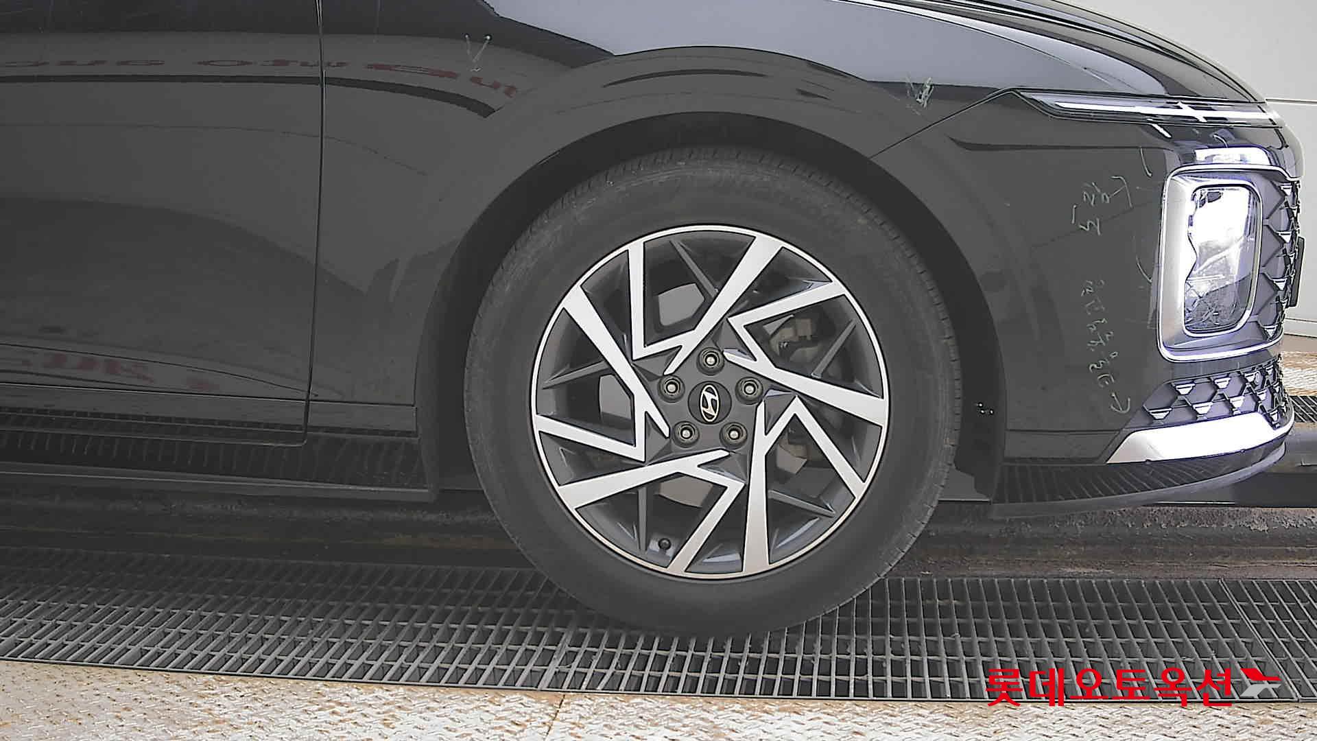 هيونداي أزيرا