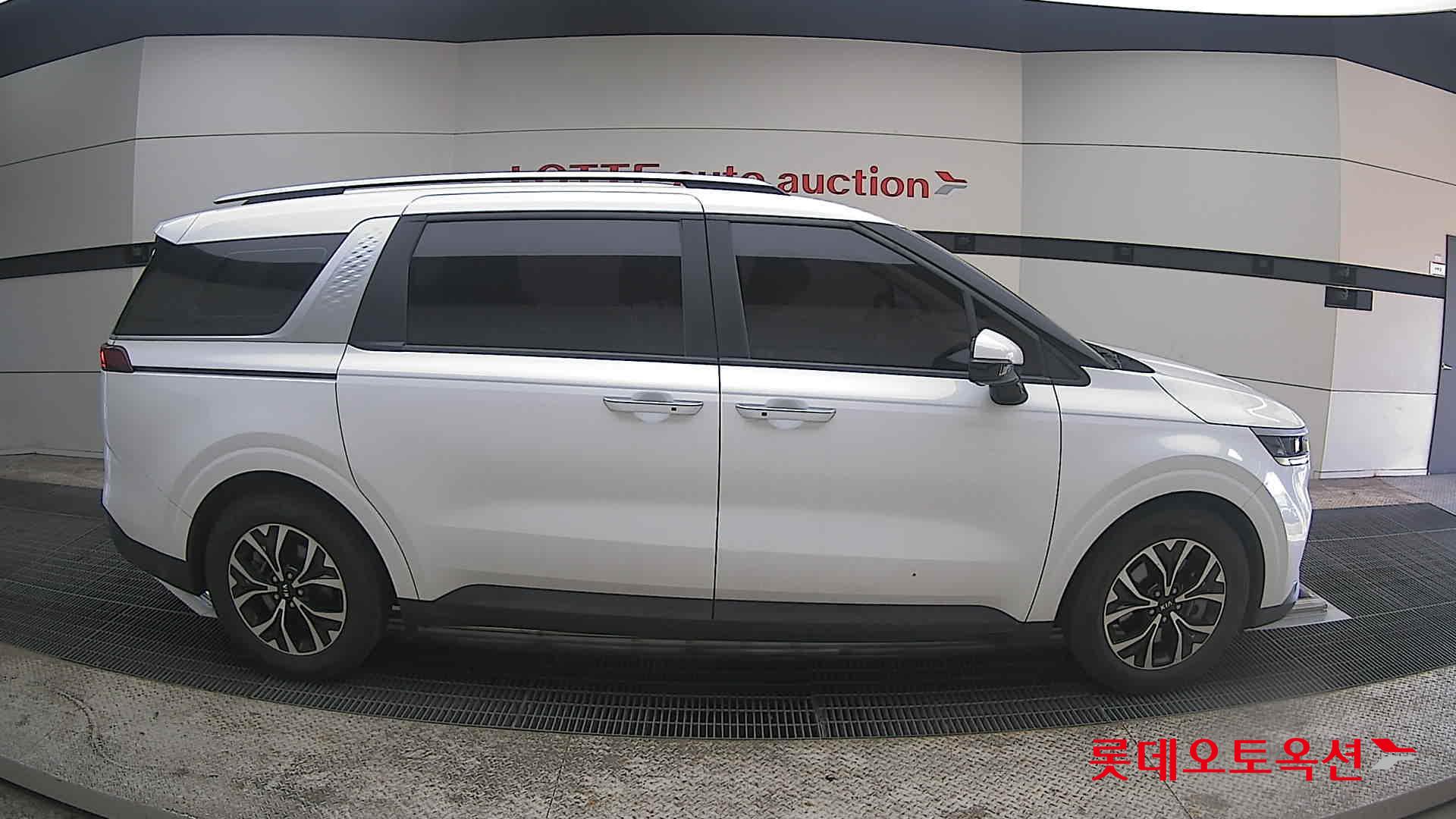 كيا كارنفال