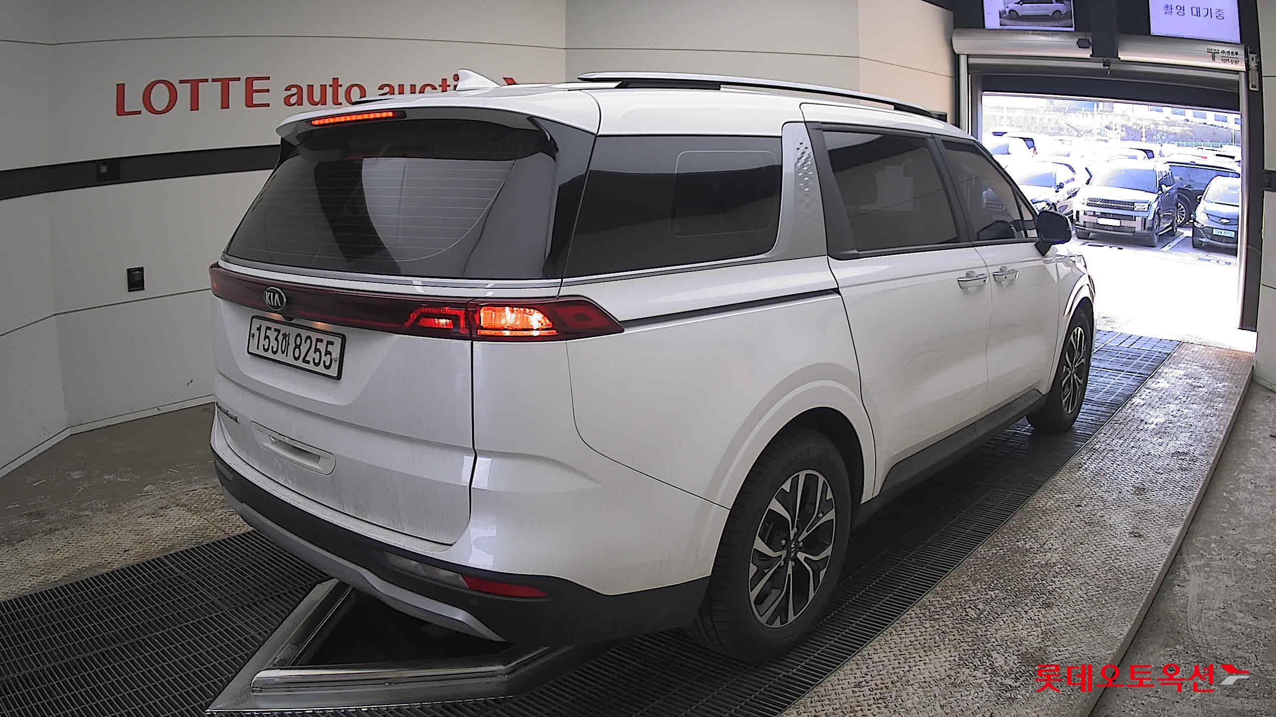 كيا كارنفال