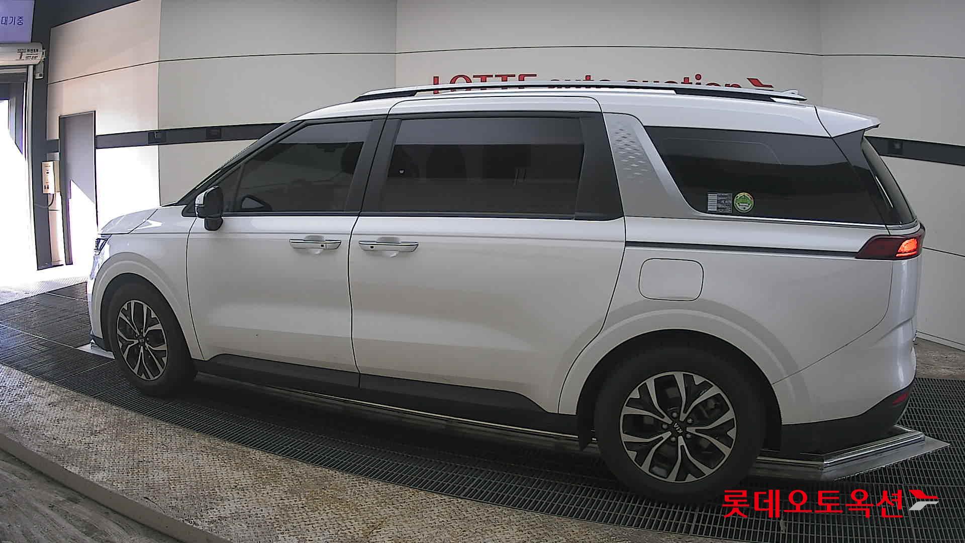 كيا كارنفال