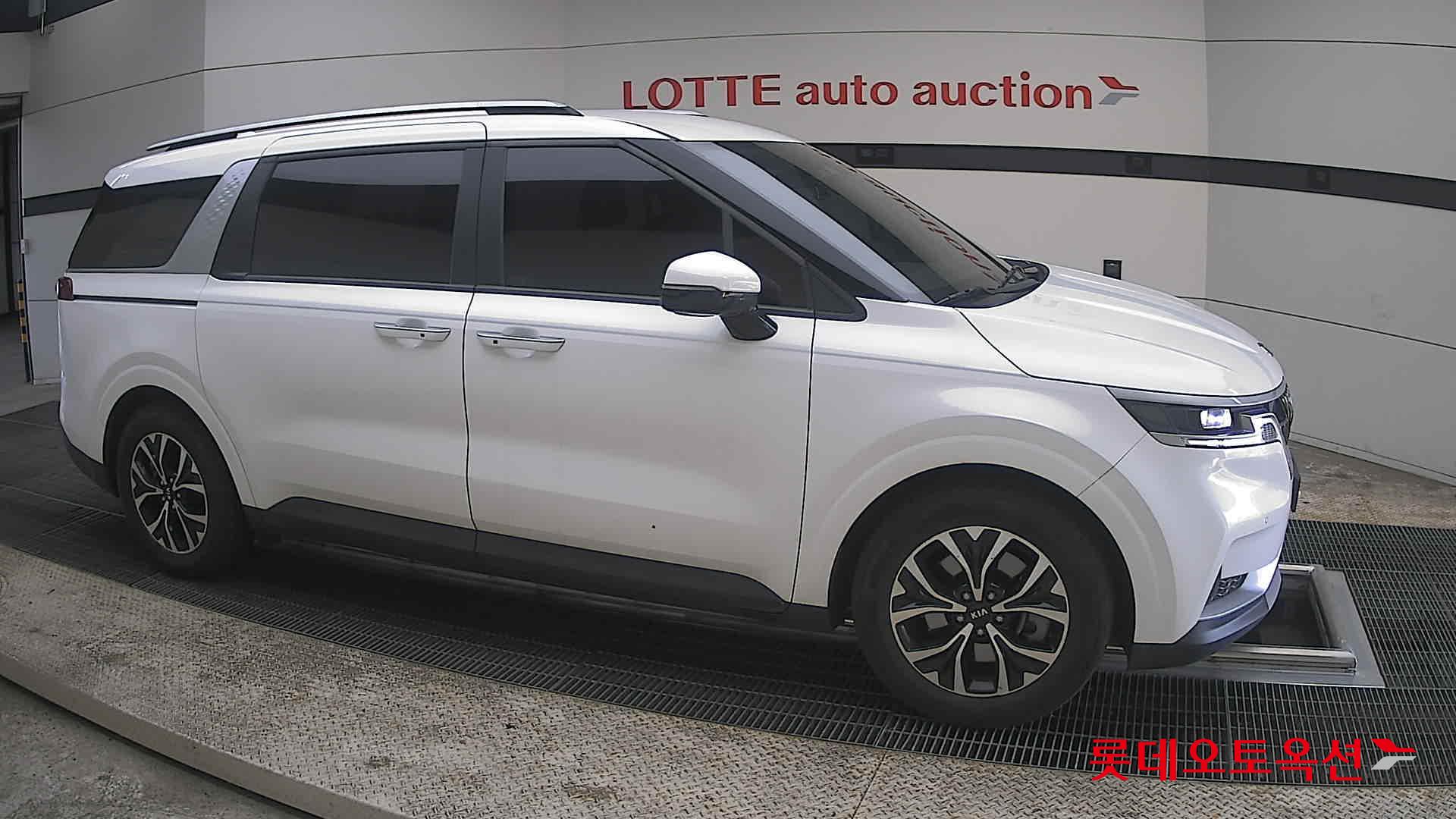 كيا كارنفال