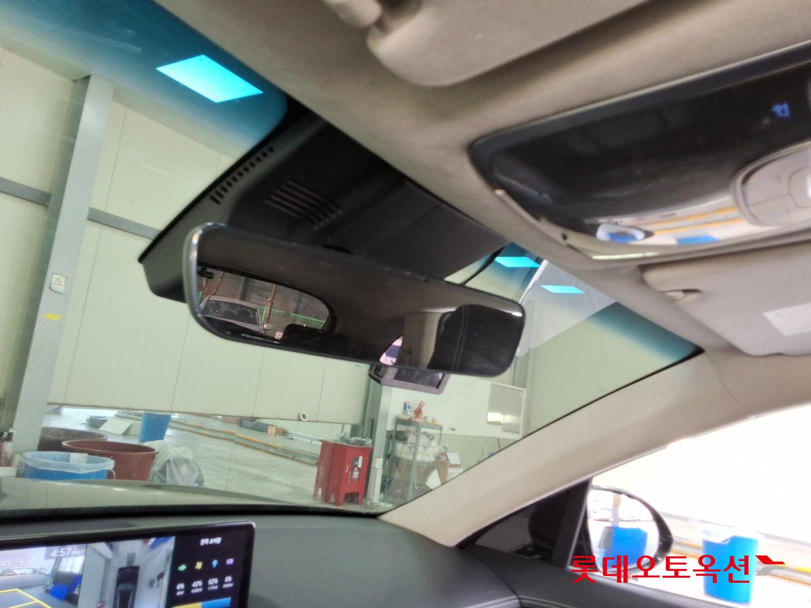 جينيسيس إيلكتريفايد GV70 2022 - صورة 33