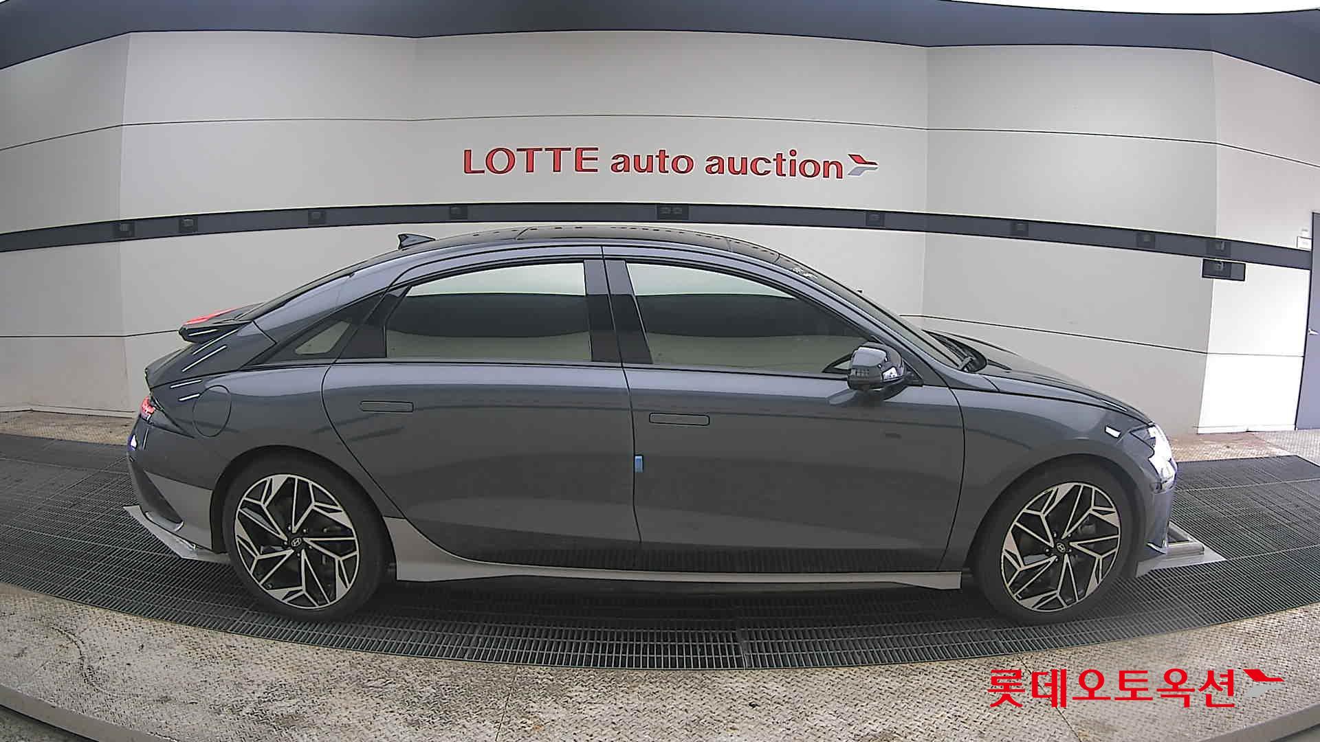 هيونداي أيونيك