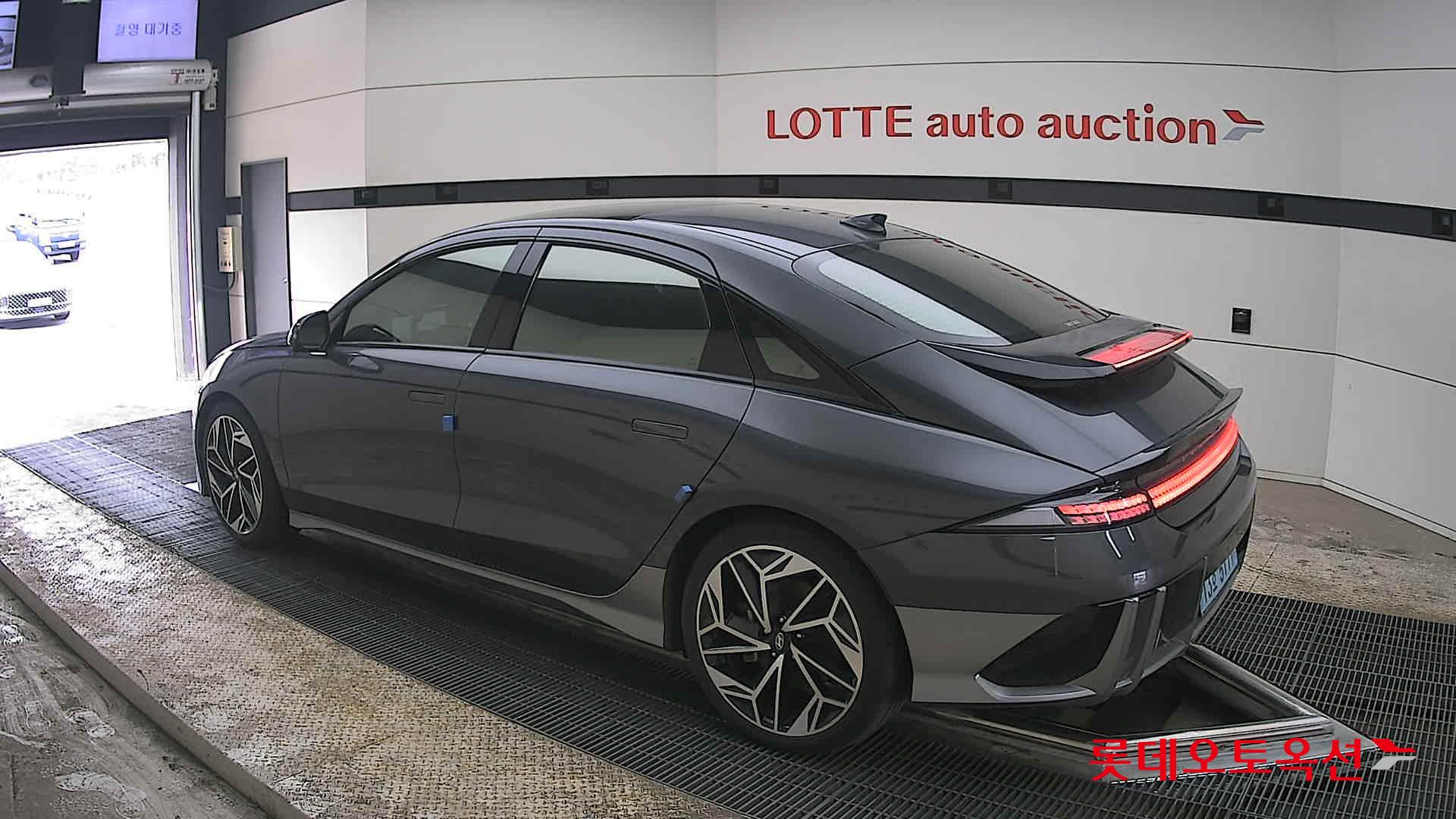 هيونداي أيونيك