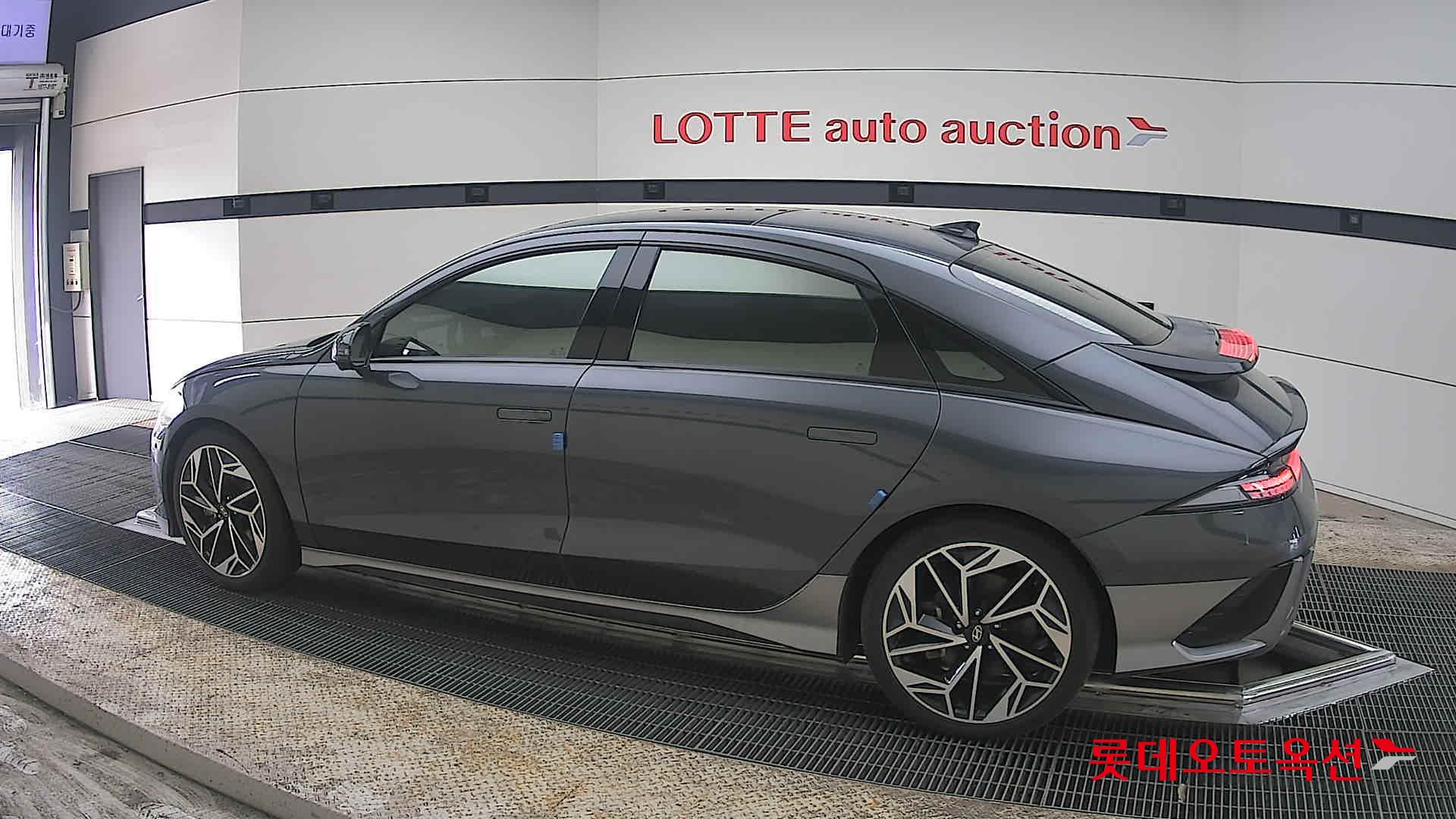 هيونداي أيونيك