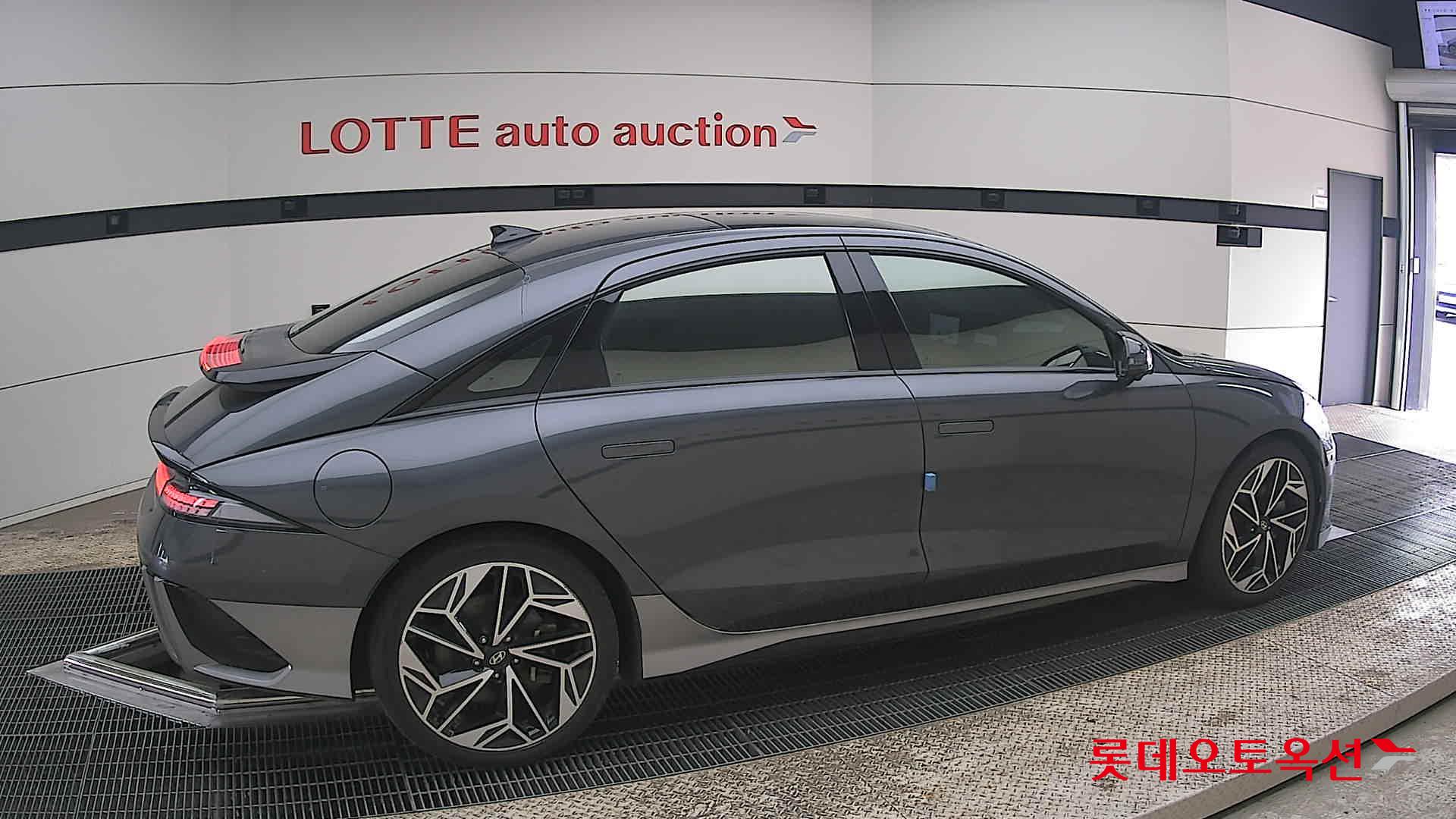 هيونداي أيونيك