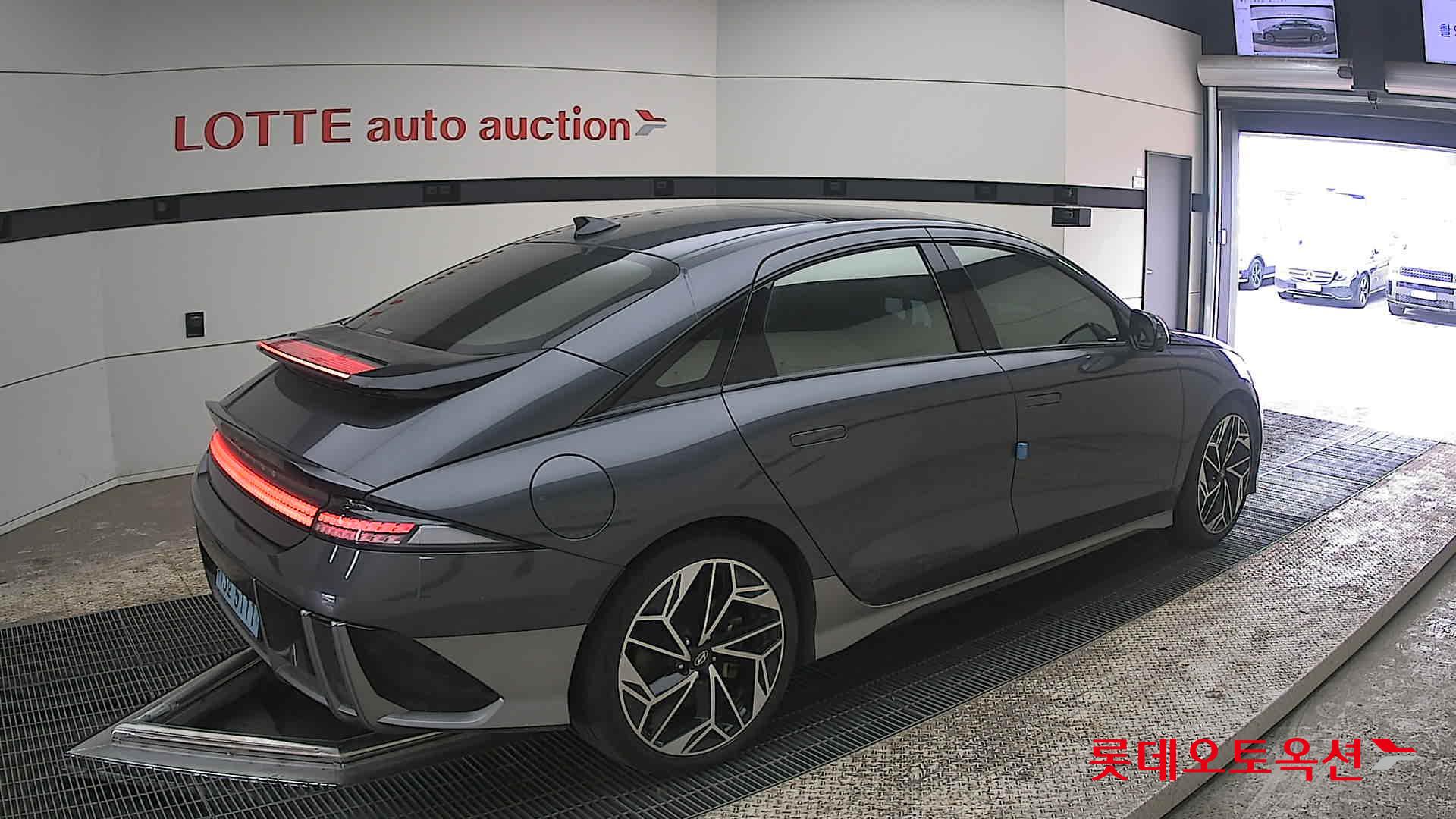 هيونداي أيونيك