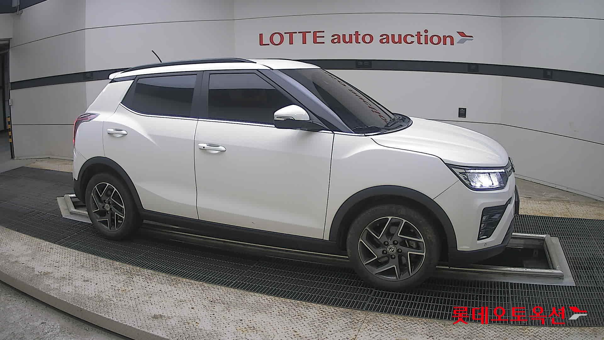 2022 - ssangyong tivoli