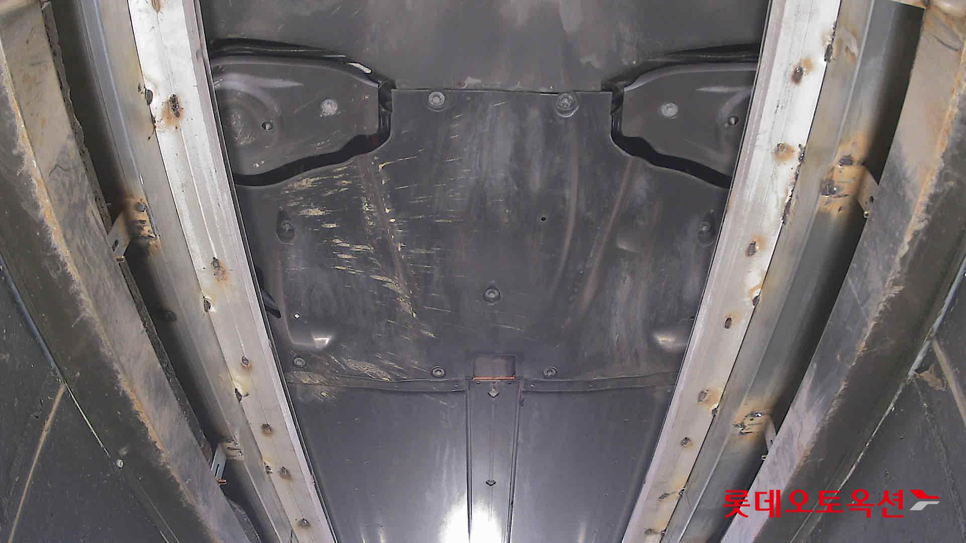 TESLA Model 3 - 2
