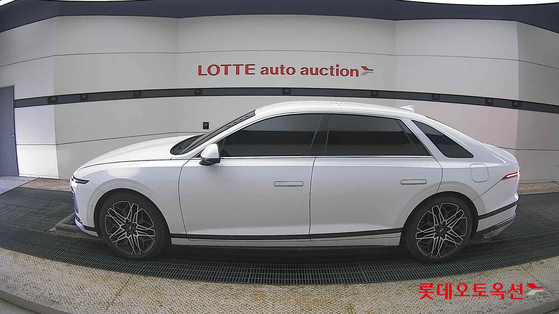 هيونداي أزيرا