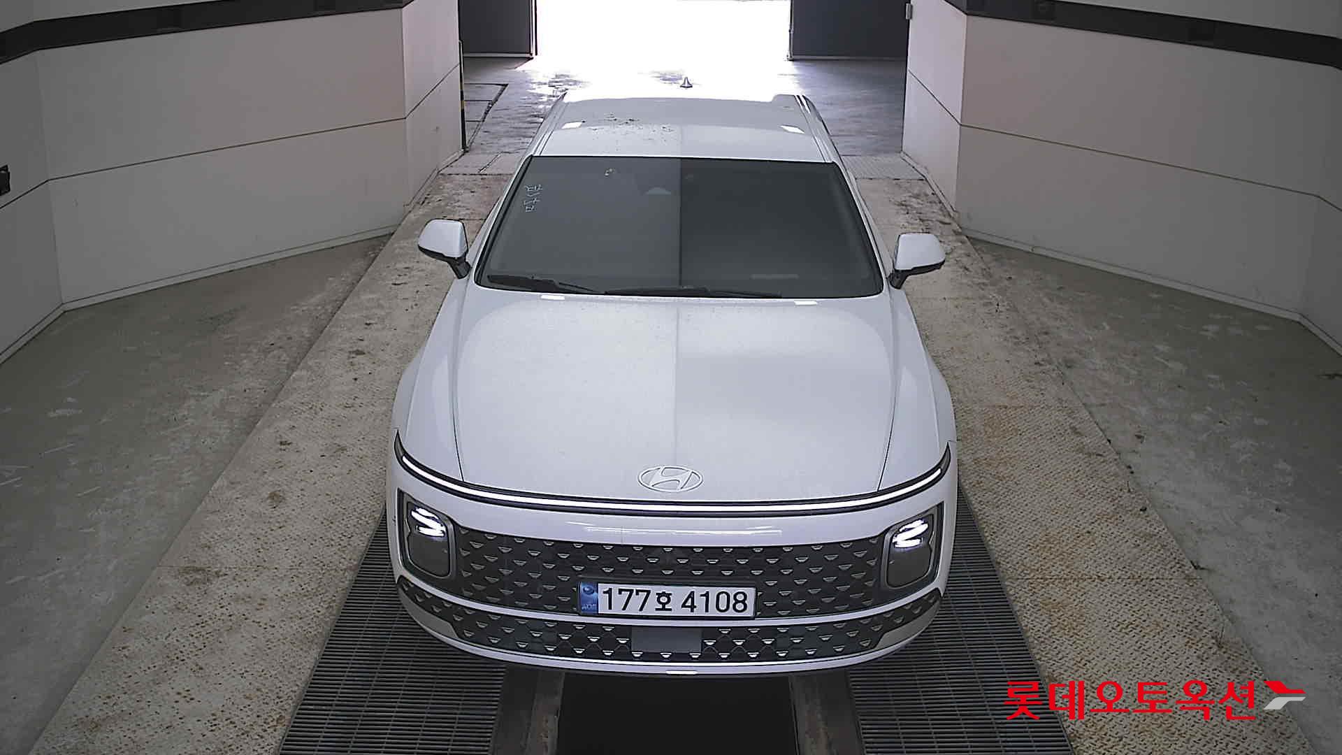 هيونداي أزيرا