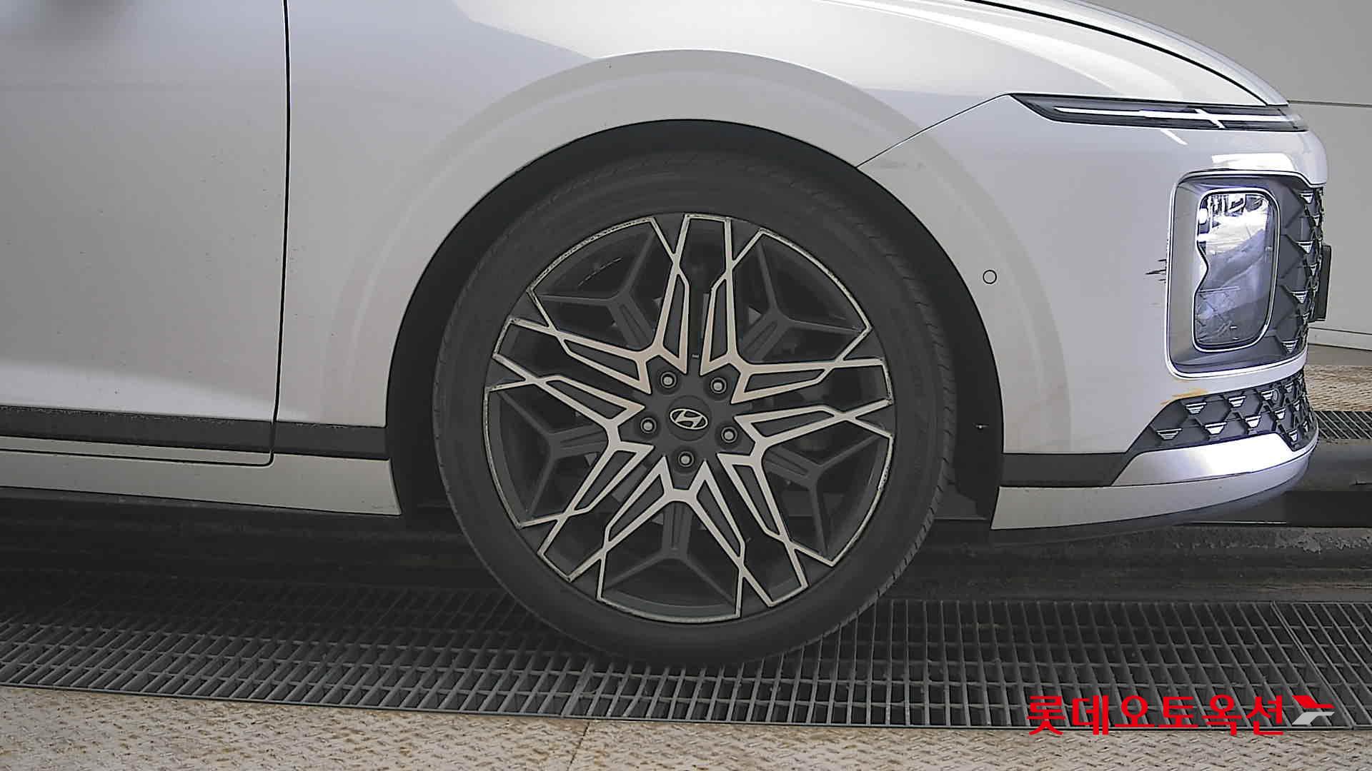 هيونداي أزيرا