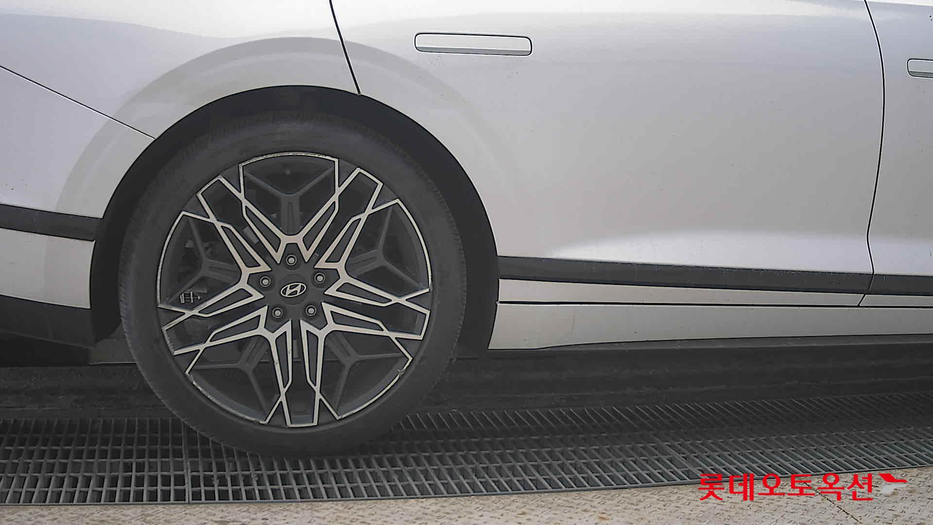 هيونداي أزيرا