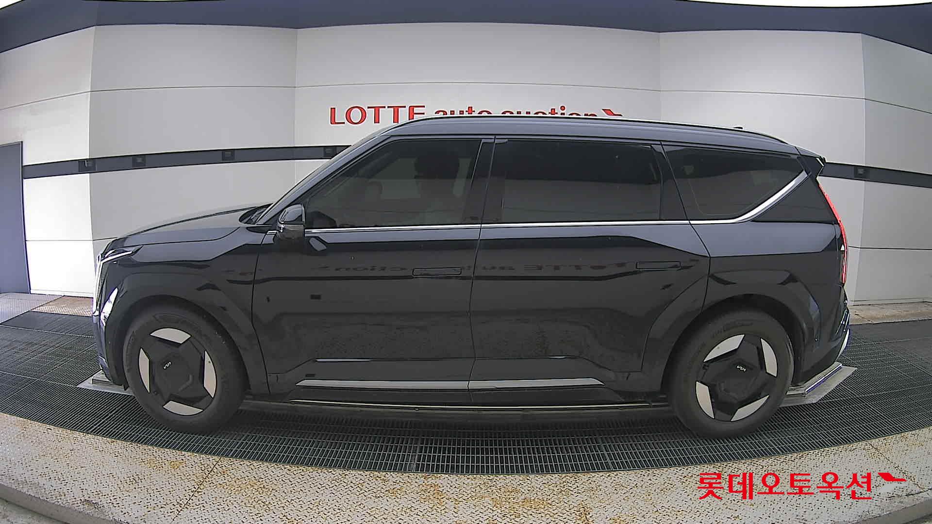 2024 - kia ev9