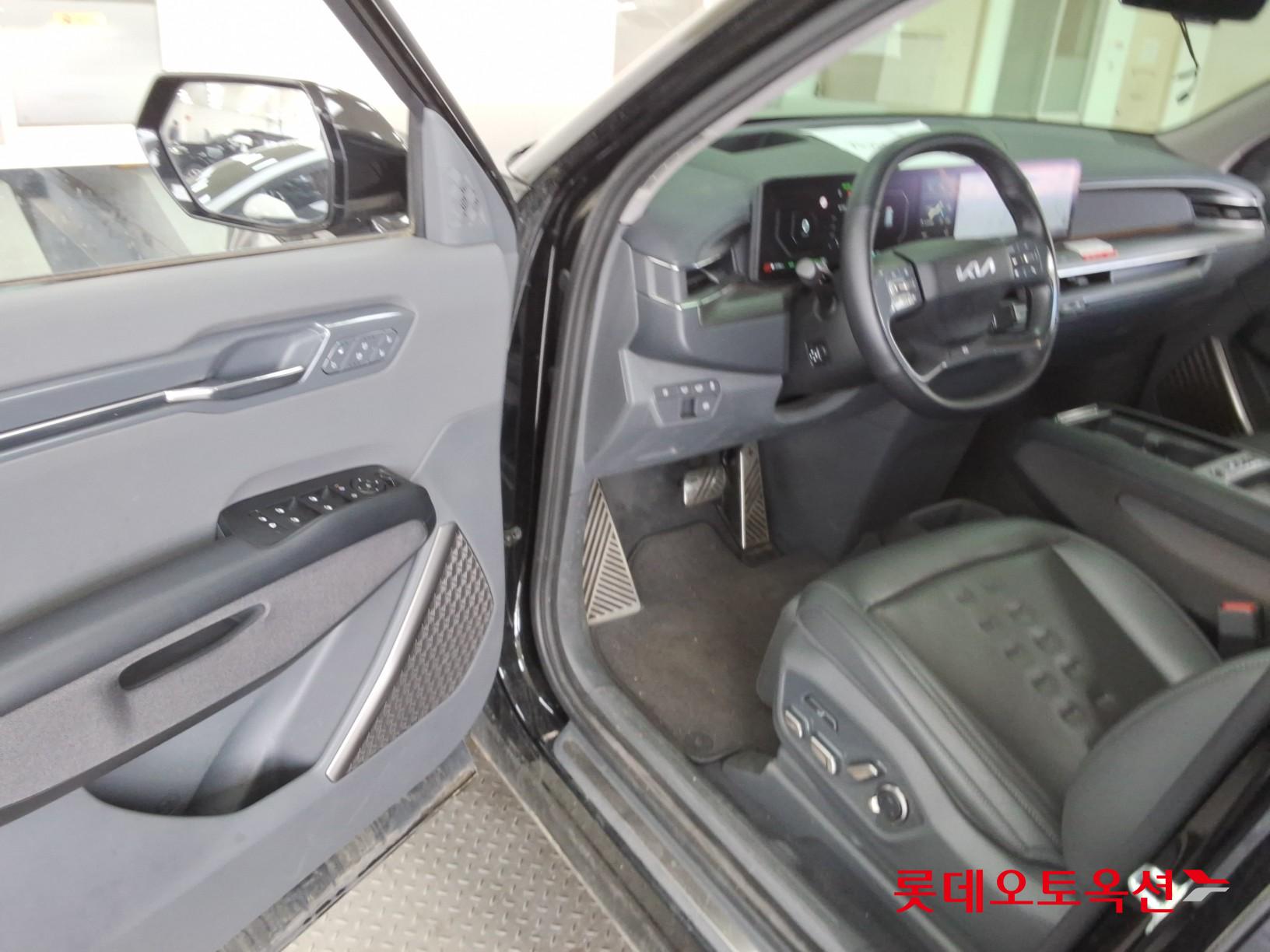 2024 - kia ev9