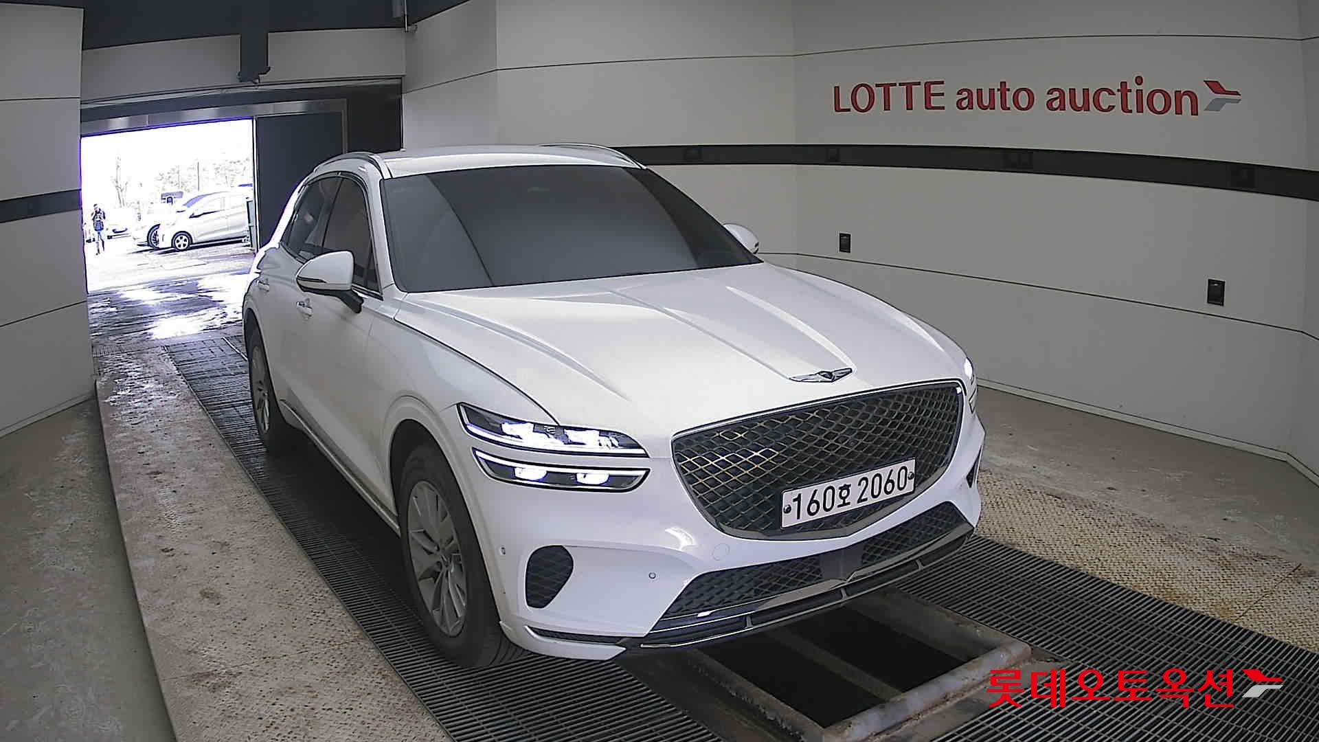 جينسس جي في 70