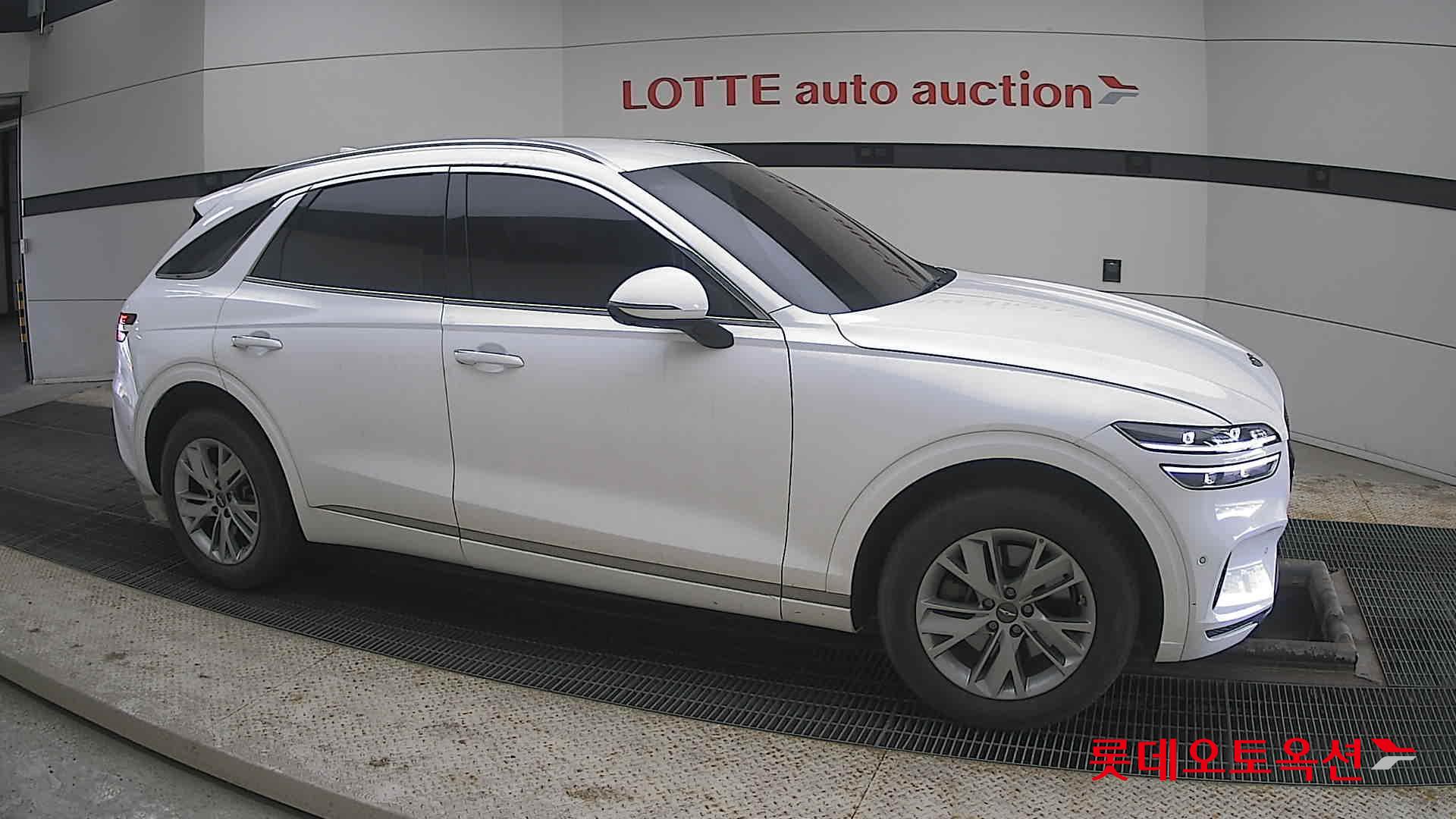 جينسس جي في 70