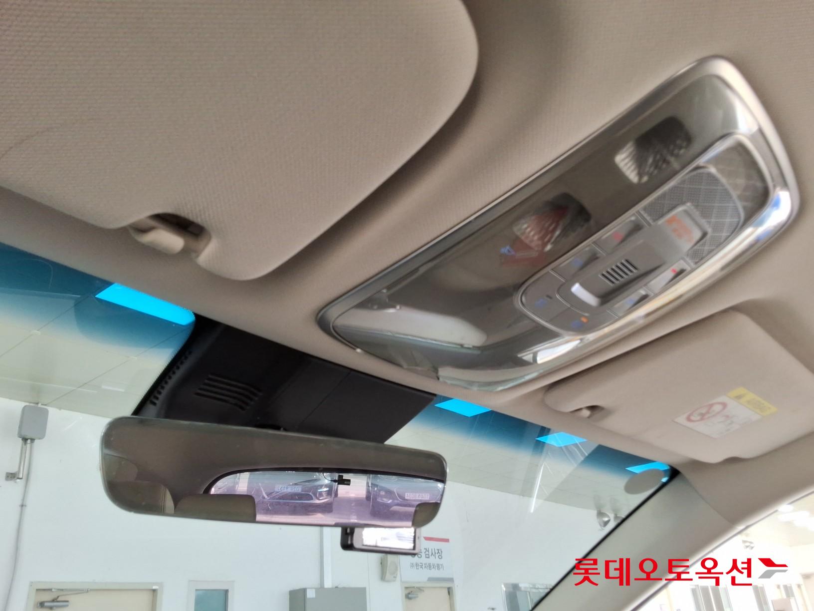 جينسس جي في 70