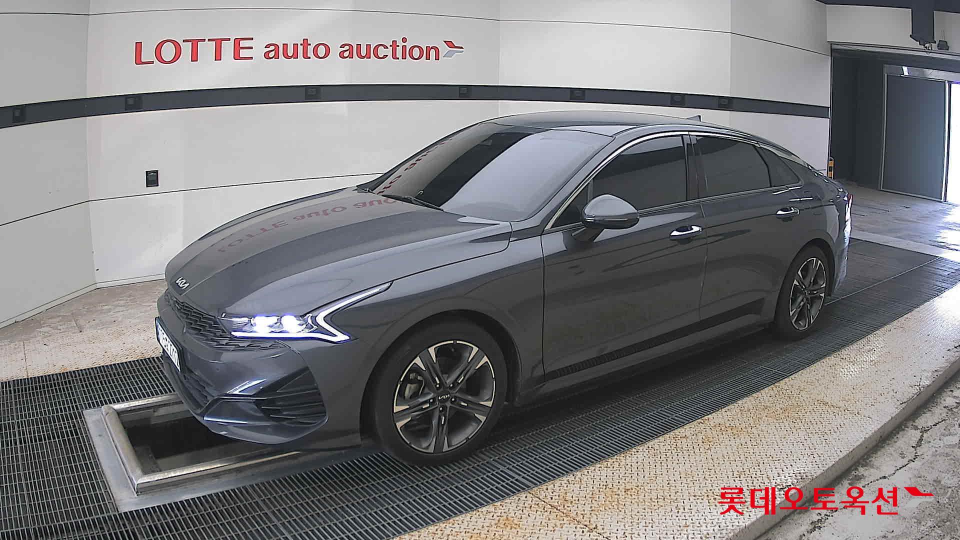 2023 - kia k5