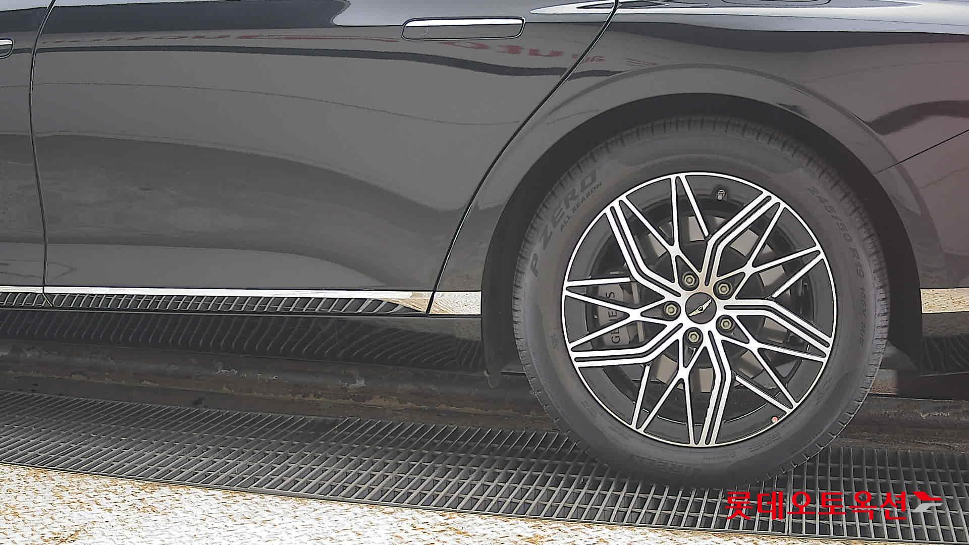 Hyundai G90 id 3822863 из Кореи 22