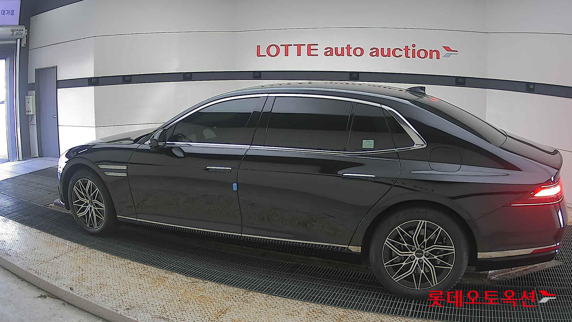 Hyundai G90 id 3822807 из Кореи 11