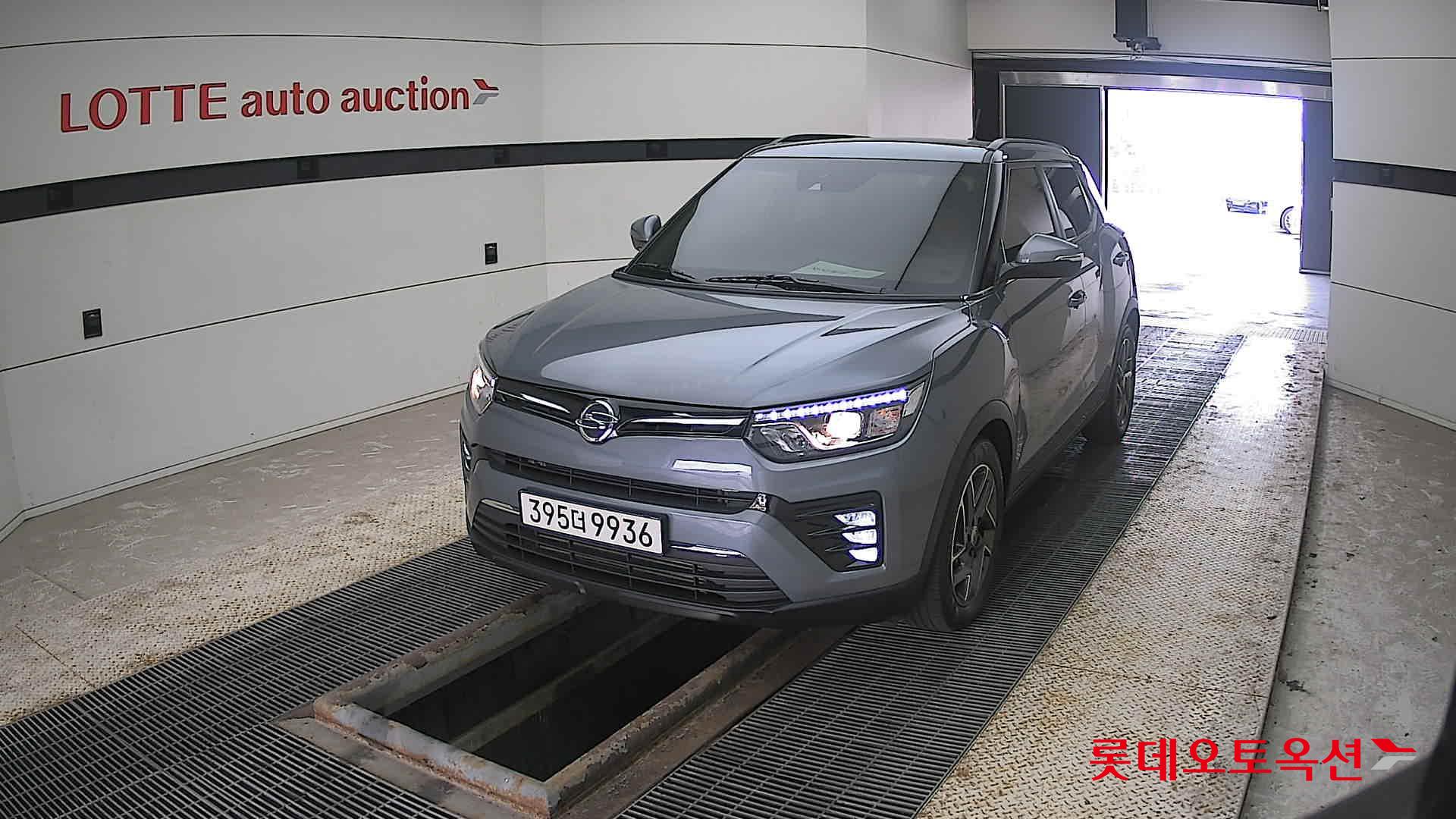 SsangYong Tivoli 2022 Platinum Gray из Кореи