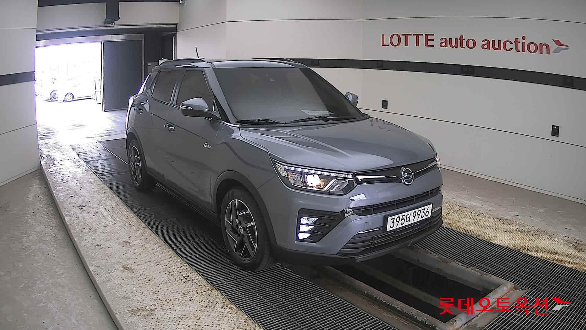 SsangYong Tivoli 2022 Platinum Gray из Кореи, фото 2