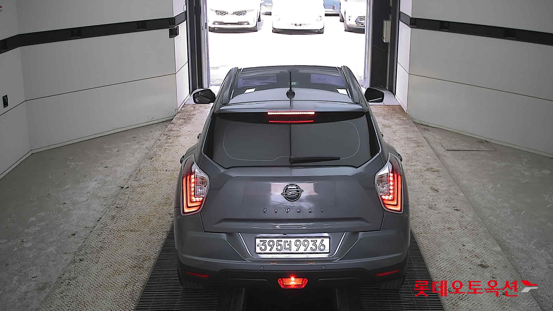 SsangYong Tivoli 2022 Platinum Gray из Кореи, фото 5