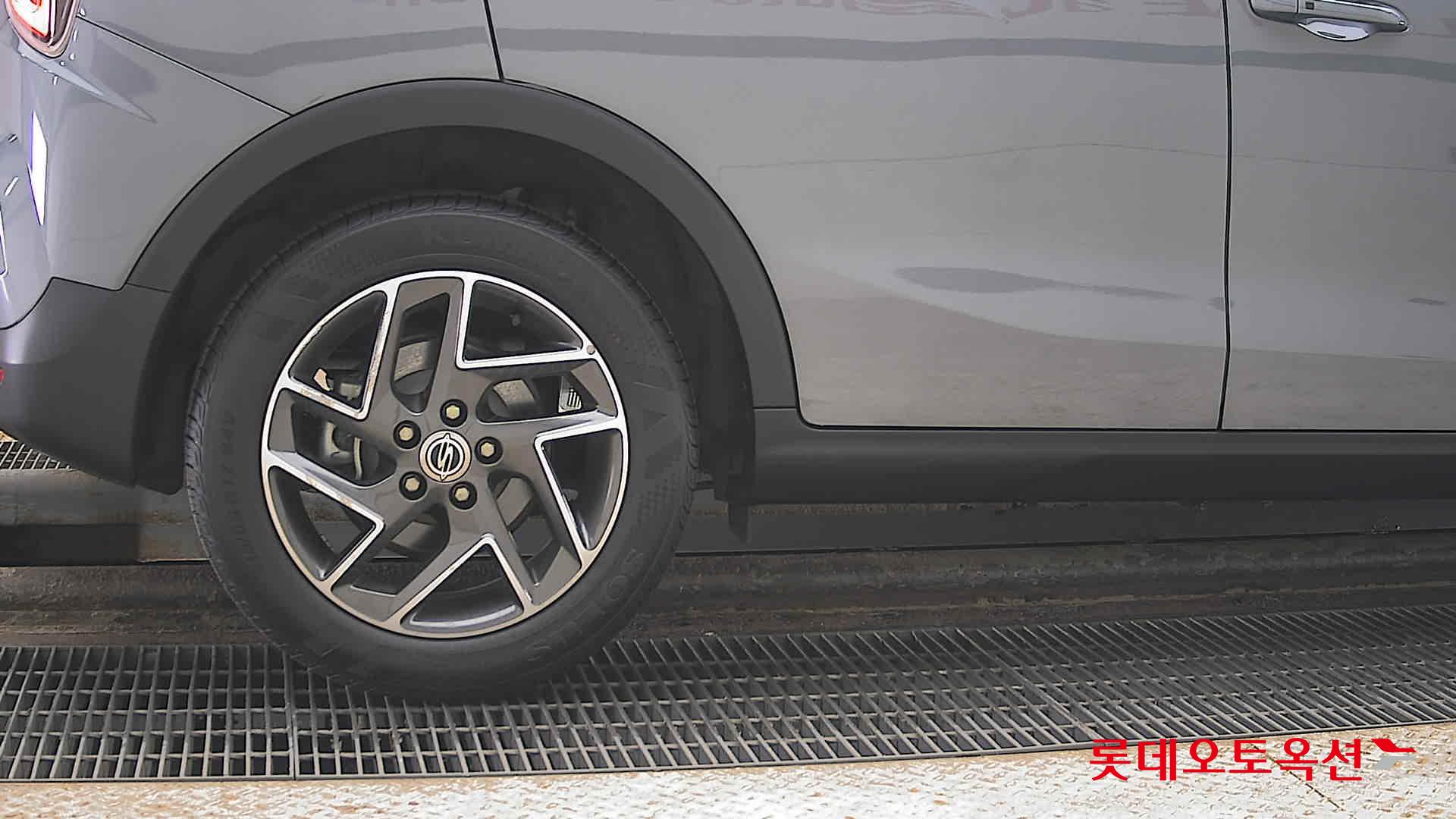 SsangYong Tivoli id 3823005 из Кореи 24