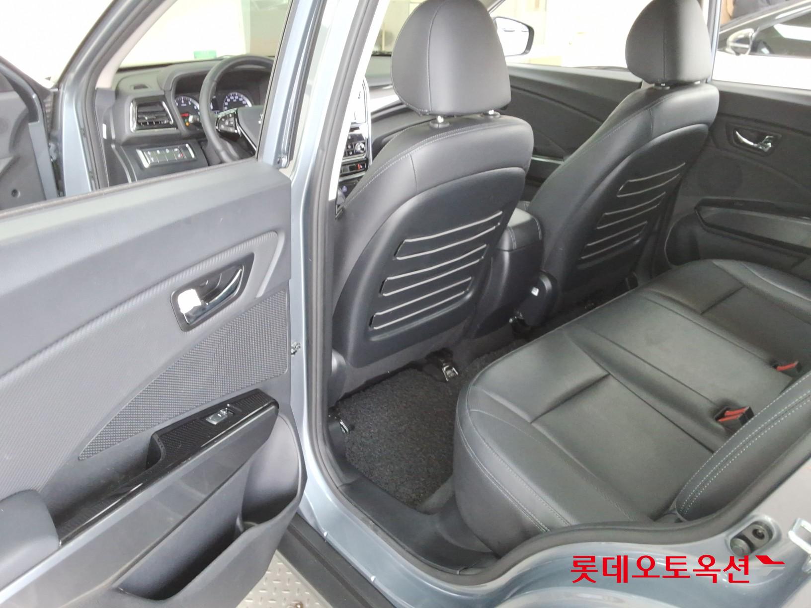 SsangYong Tivoli id 3823005 из Кореи 37