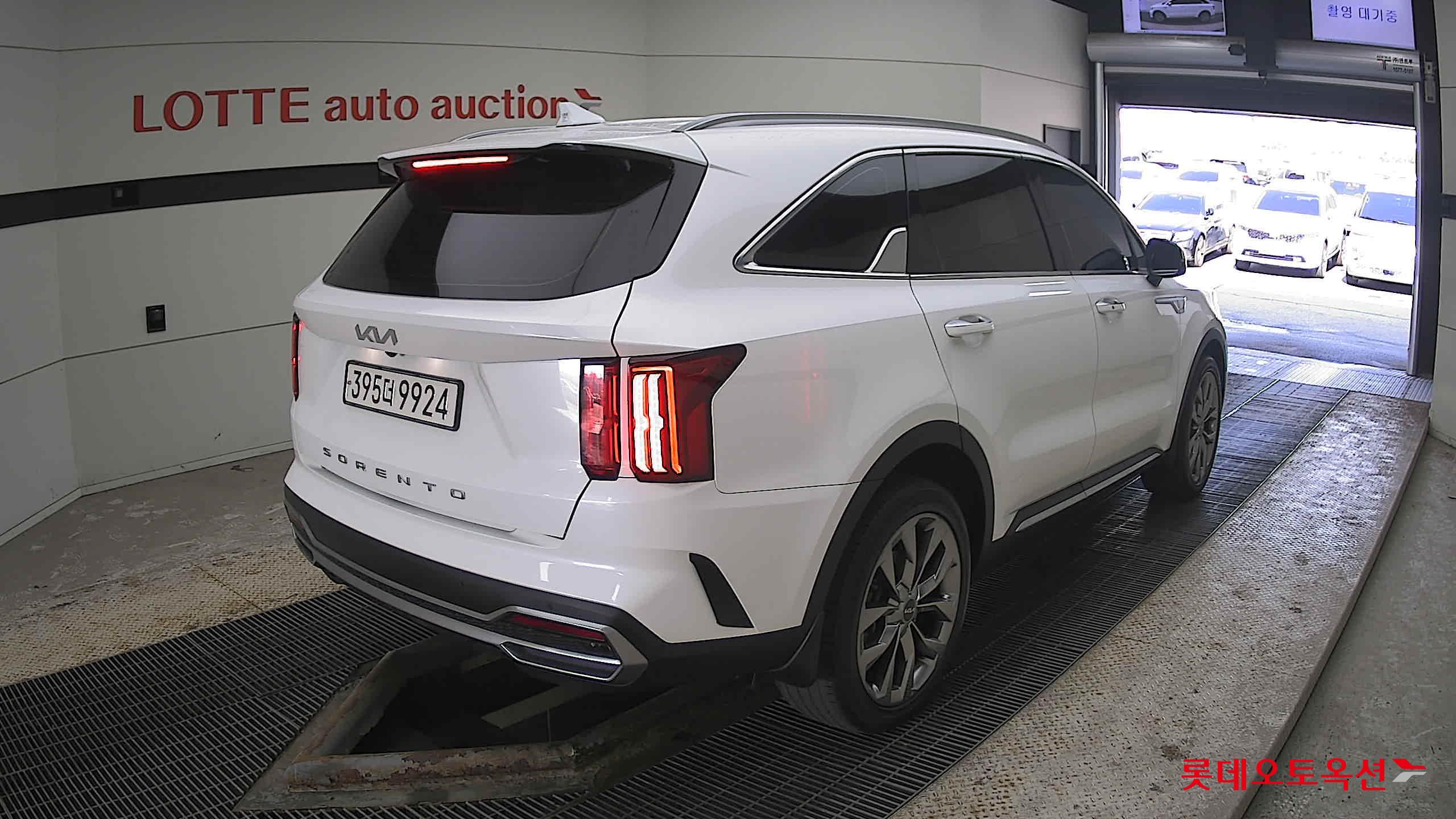 Kia Sorento 2022 Snow White Pearl (optional) из Кореи, фото 4
