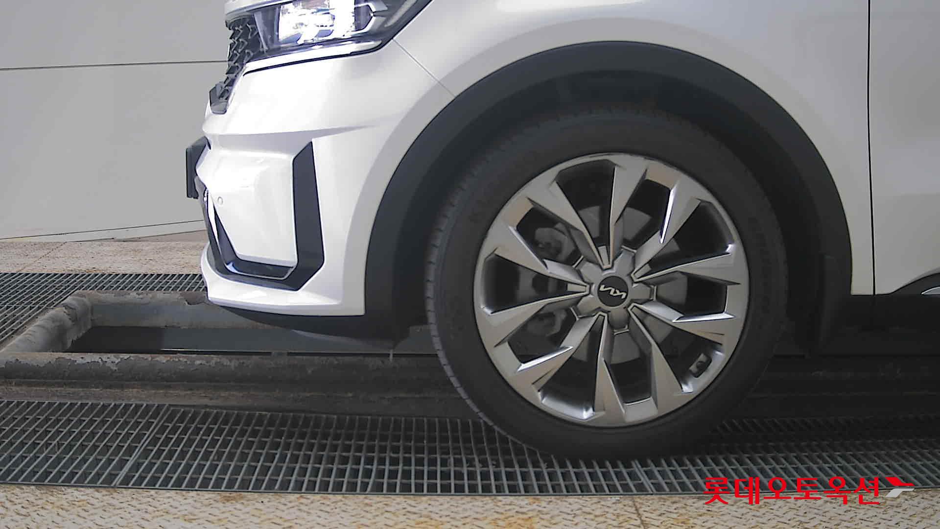 Kia Sorento id 3822976 из Кореи 21