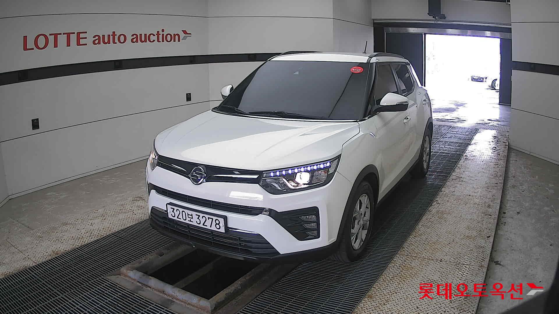 SsangYong Tivoli 2022 Grand White из Кореи